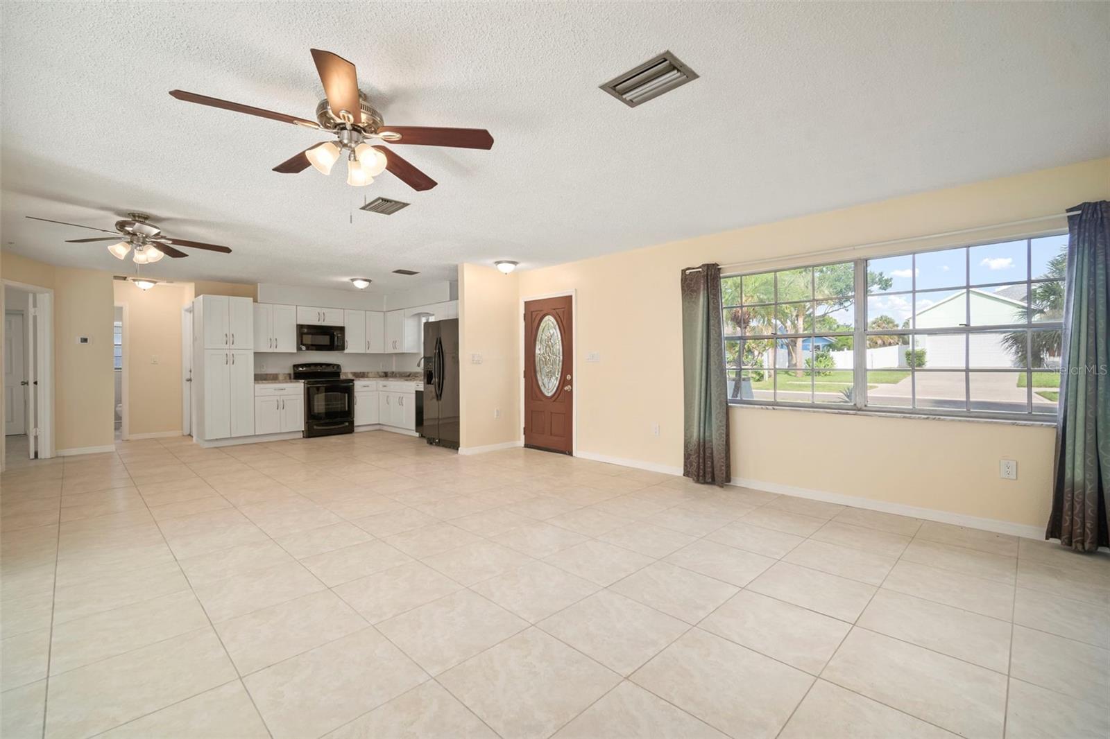 Image 10 of 39 For 6313 Flamingo Drive