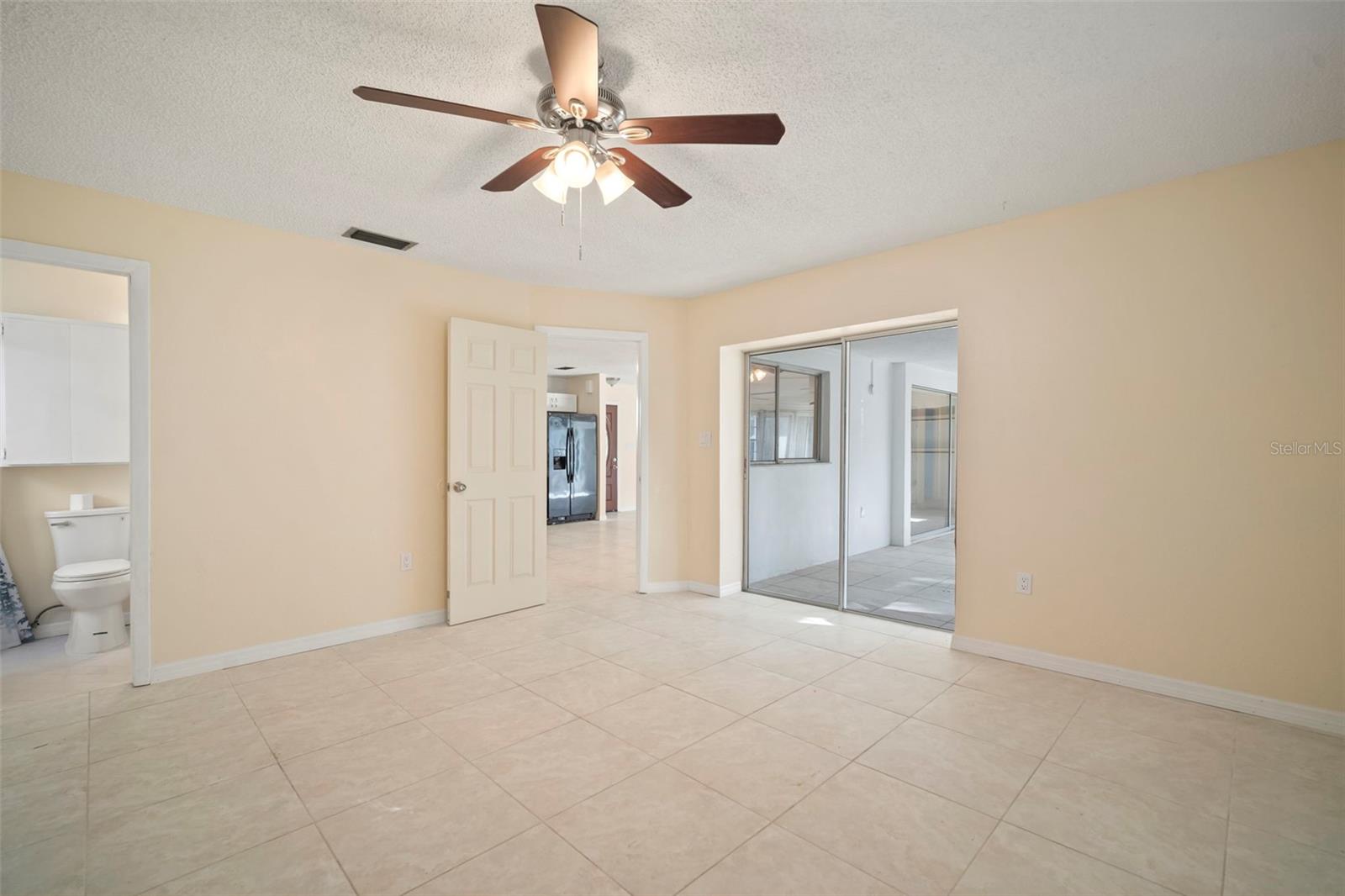 Image 12 of 39 For 6313 Flamingo Drive