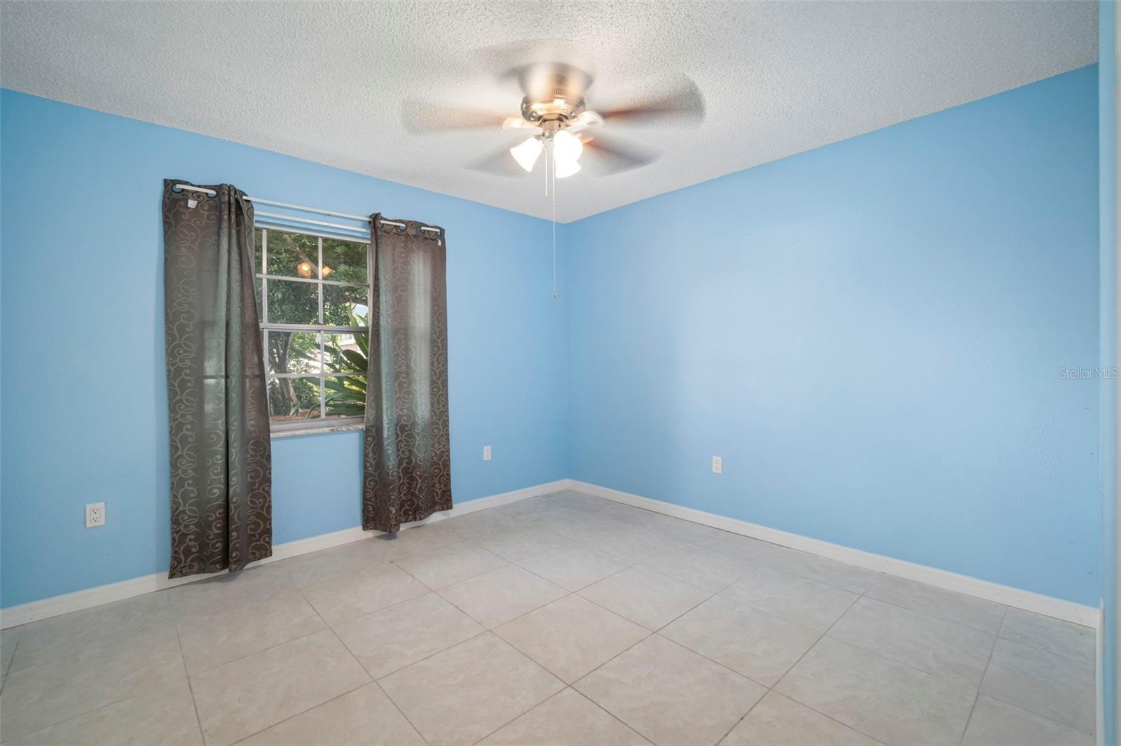 Image 27 of 39 For 6313 Flamingo Drive