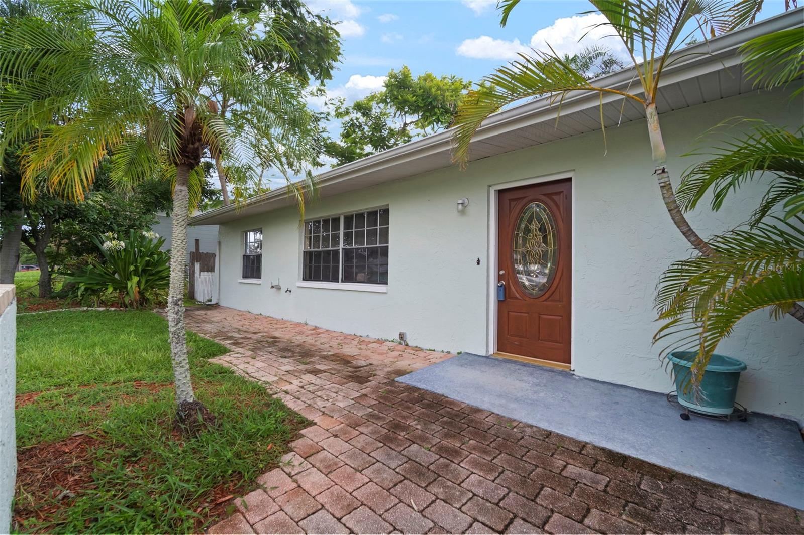 Image 3 of 39 For 6313 Flamingo Drive