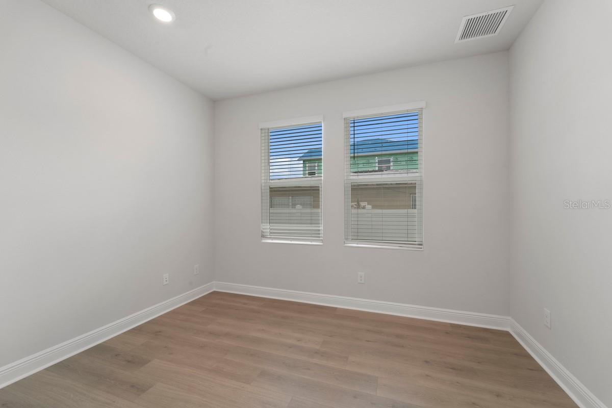 Image 7 of 9 For 3110 Varn Avenue