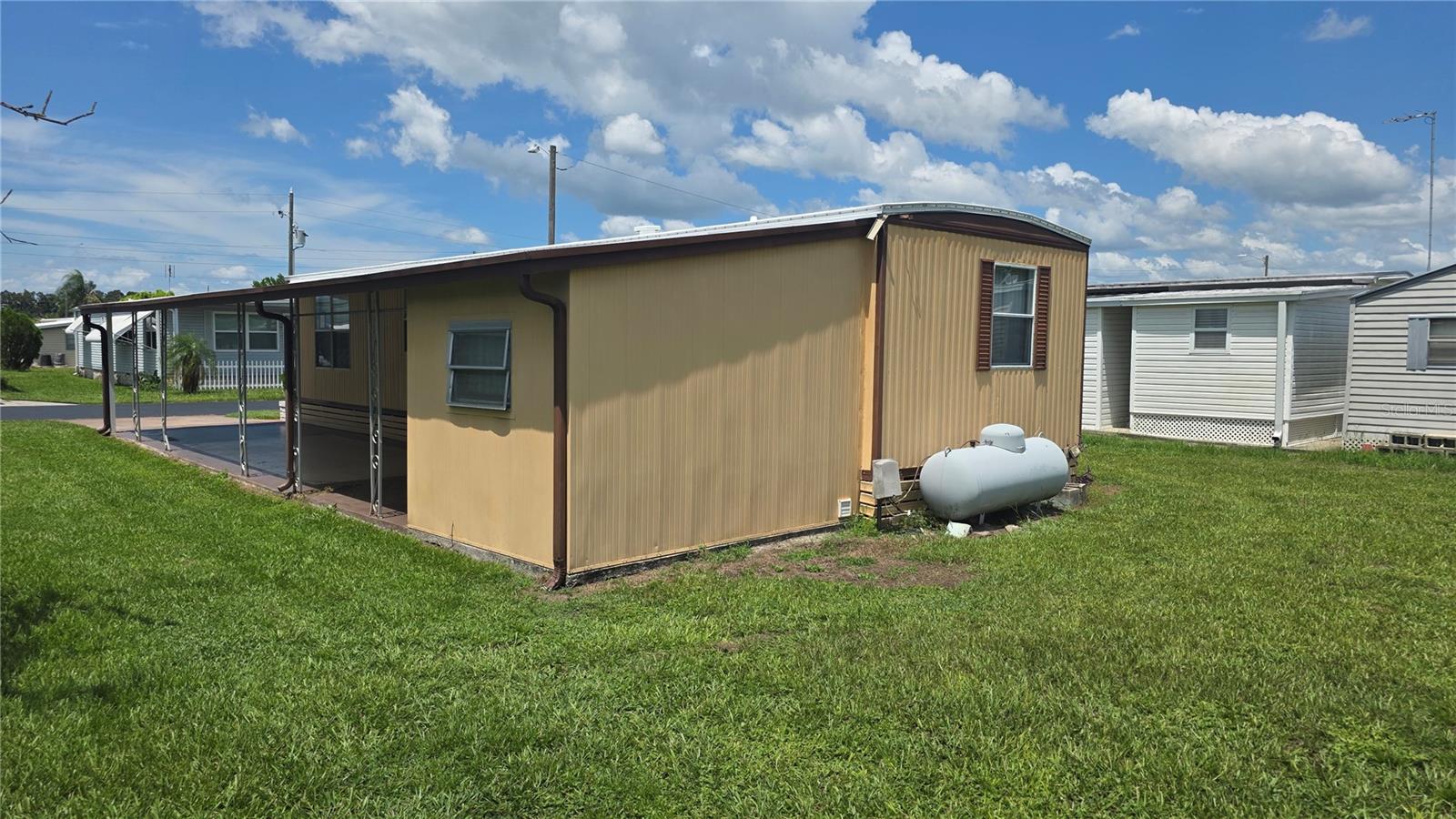Image 4 of 66 For 37112 Sandra Avenue