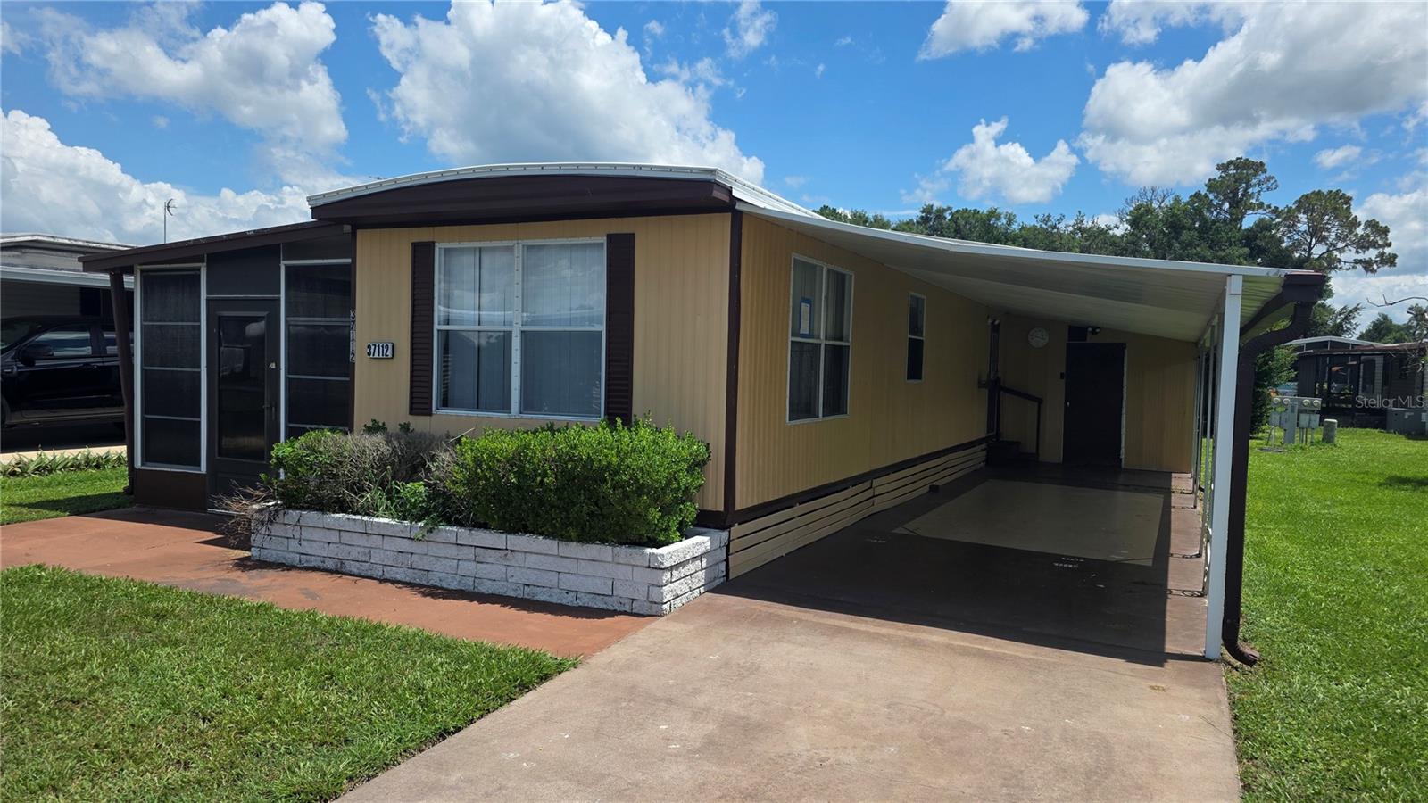 Image 7 of 66 For 37112 Sandra Avenue