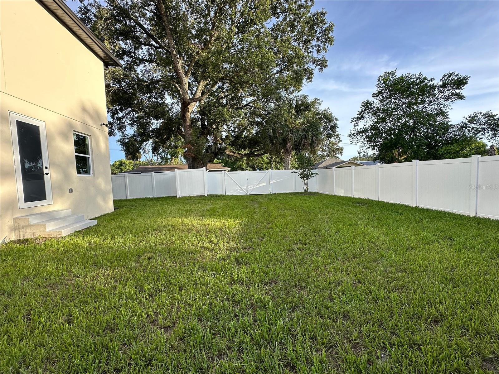 Image 18 of 20 For 8302 Marks Street