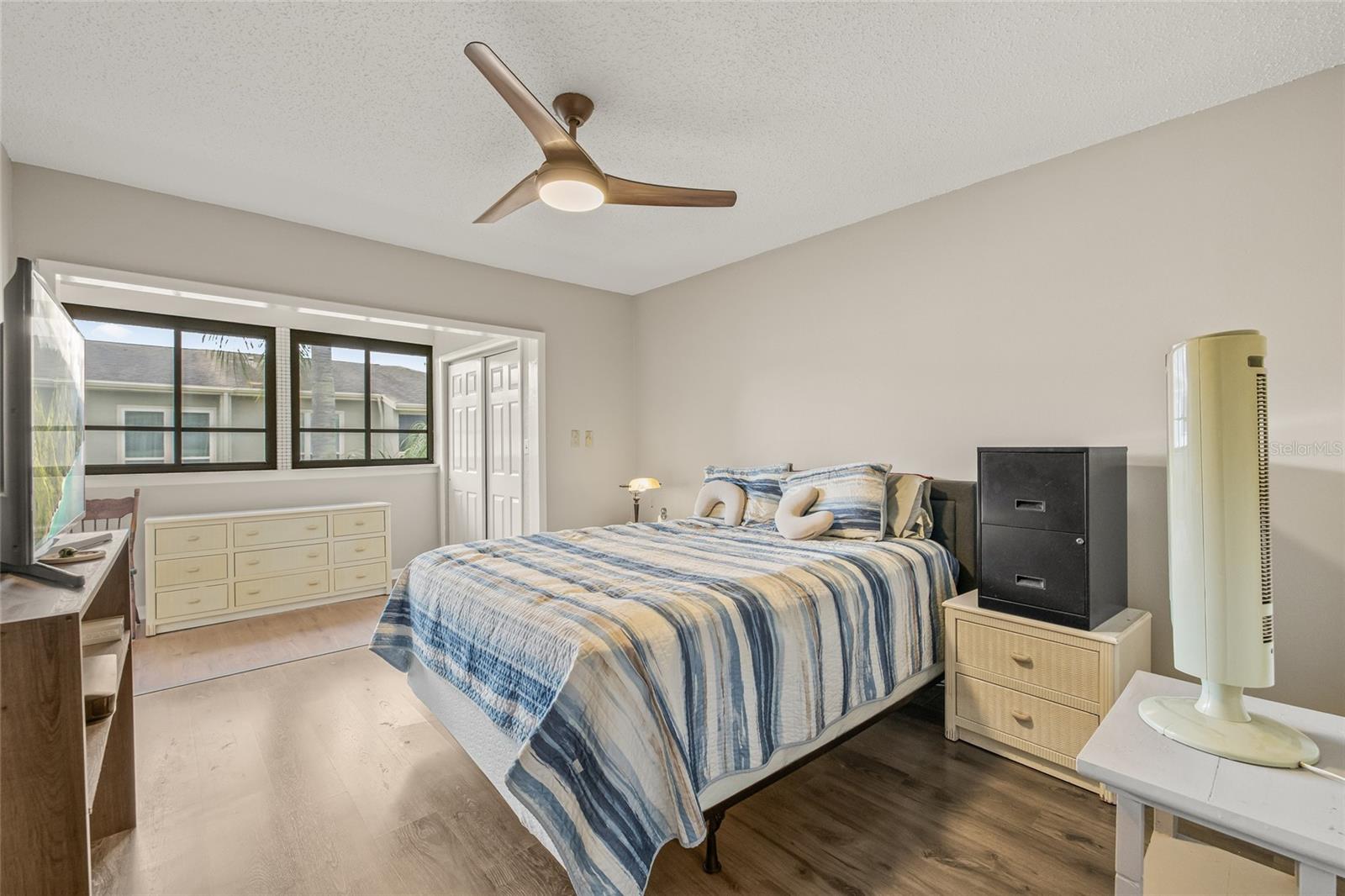 Image 10 of 20 For 416 Windrush Bay Drive 416
