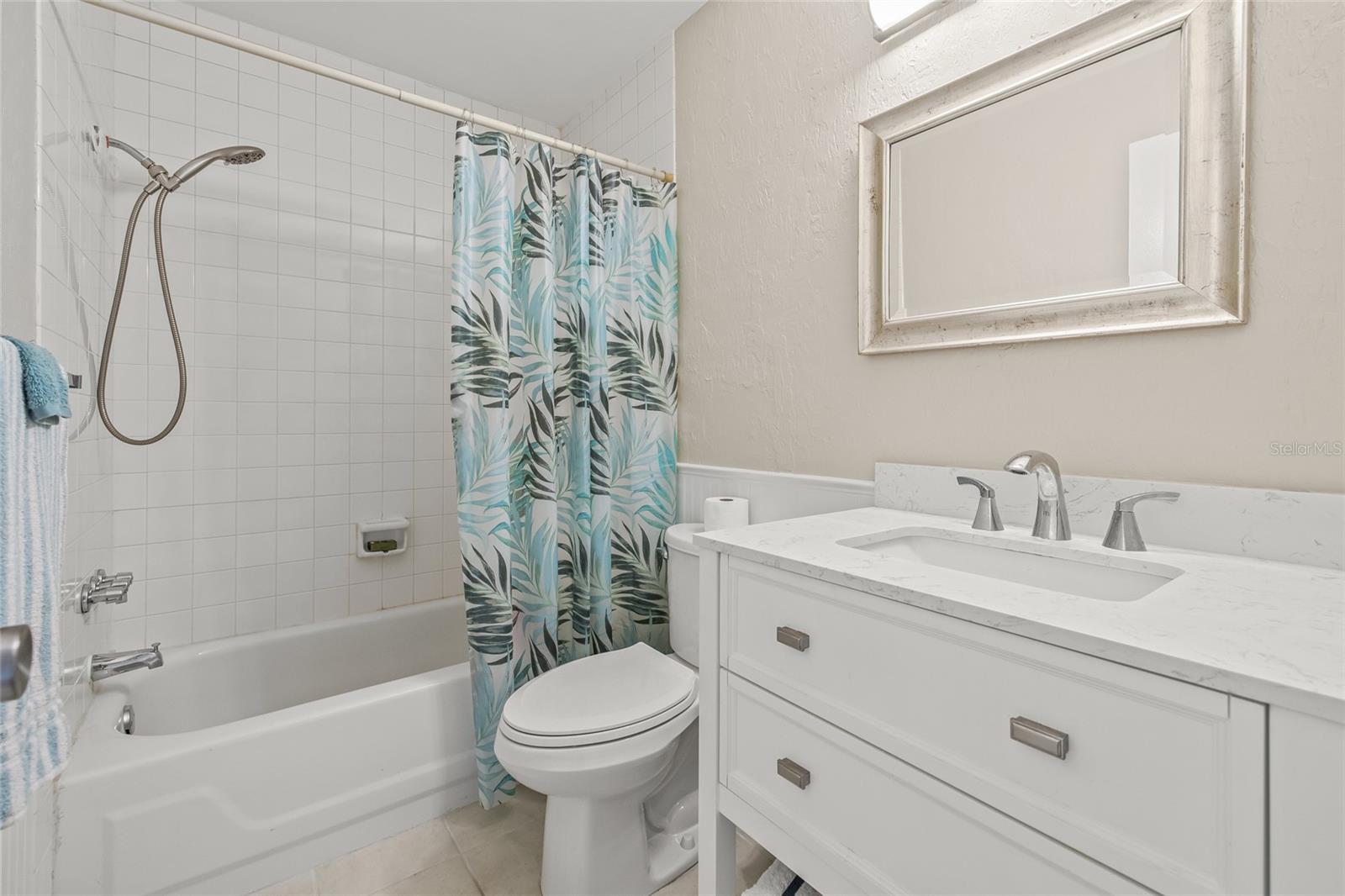 Image 12 of 20 For 416 Windrush Bay Drive 416