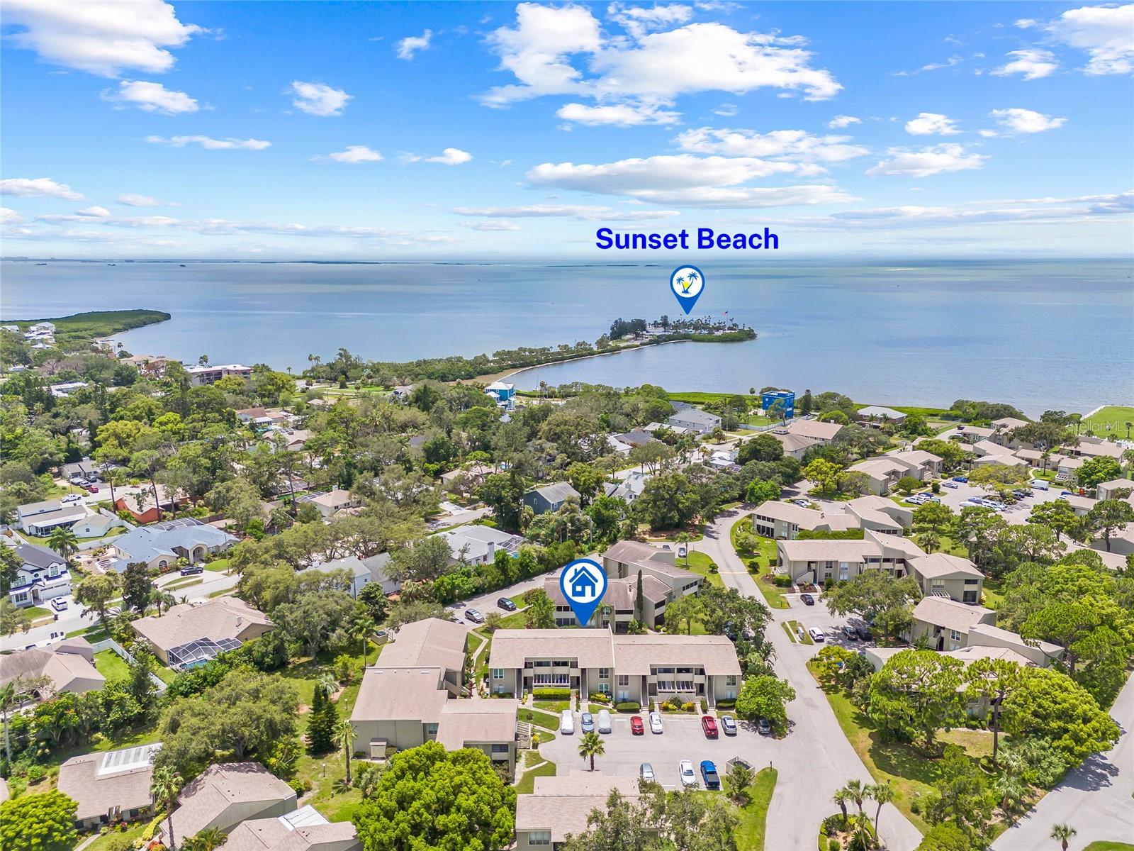 Image 2 of 20 For 416 Windrush Bay Drive 416