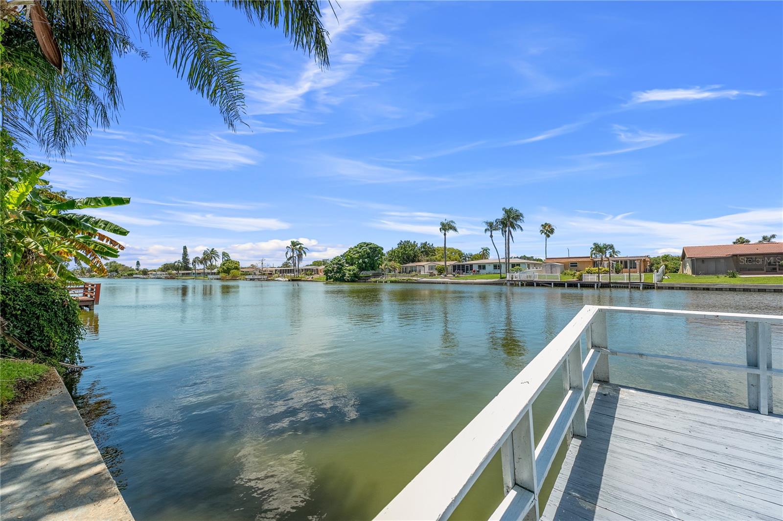 Listing photo id 28 for 4143 Baden Drive