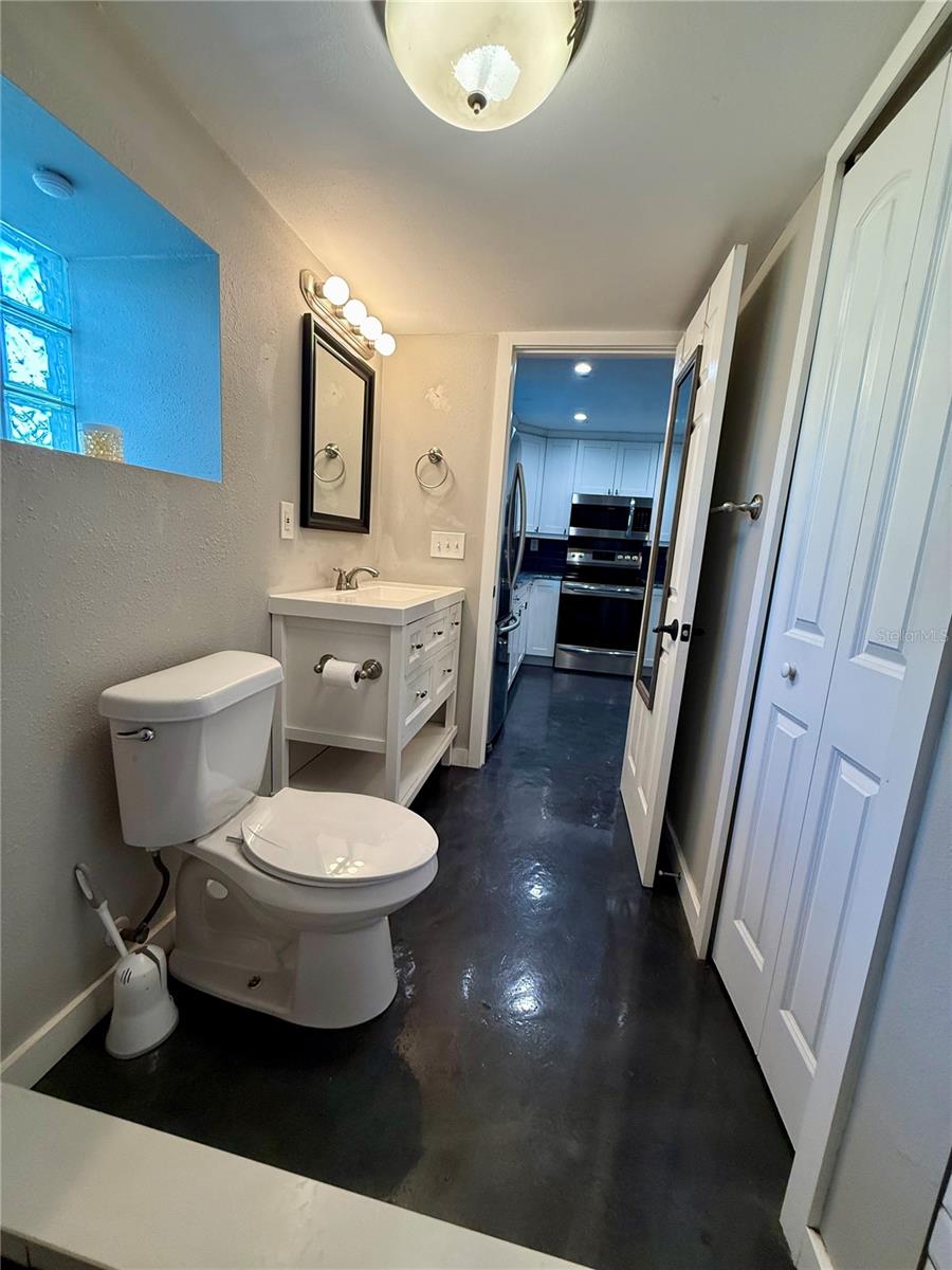 Image 8 of 14 For 3528 5th Avenue N
