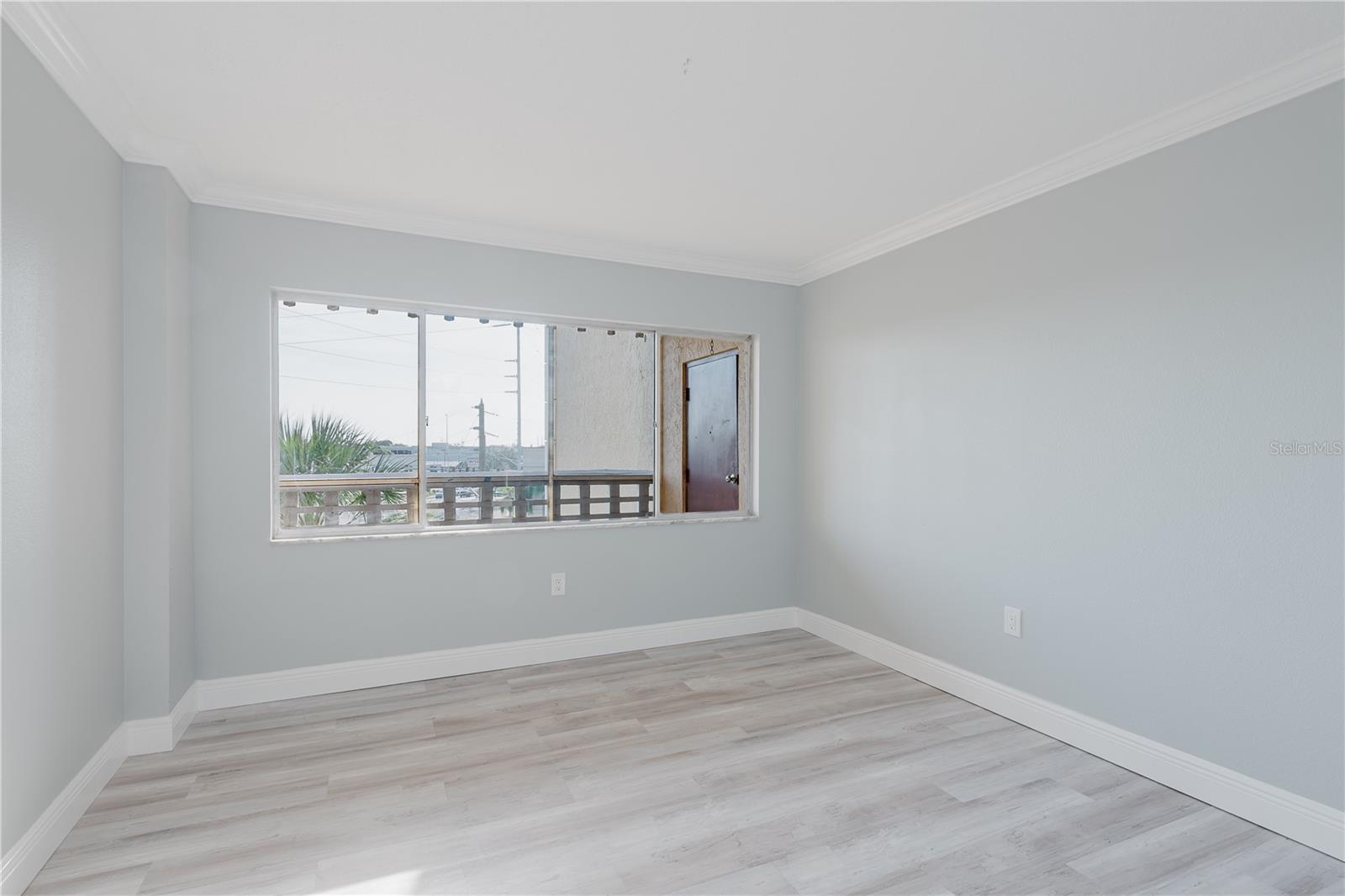 Image 10 of 30 For 8950 Park Boulevard 410
