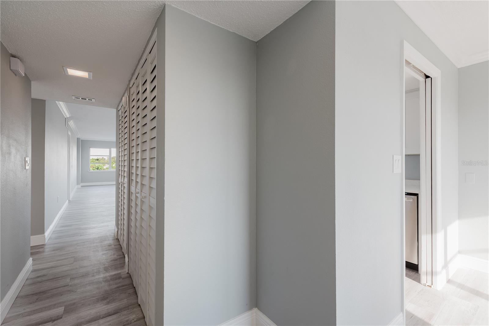 Image 15 of 30 For 8950 Park Boulevard 410