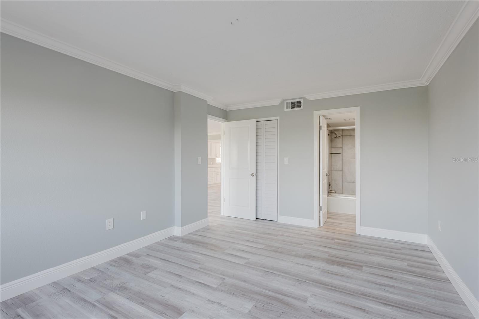 Image 16 of 30 For 8950 Park Boulevard 410