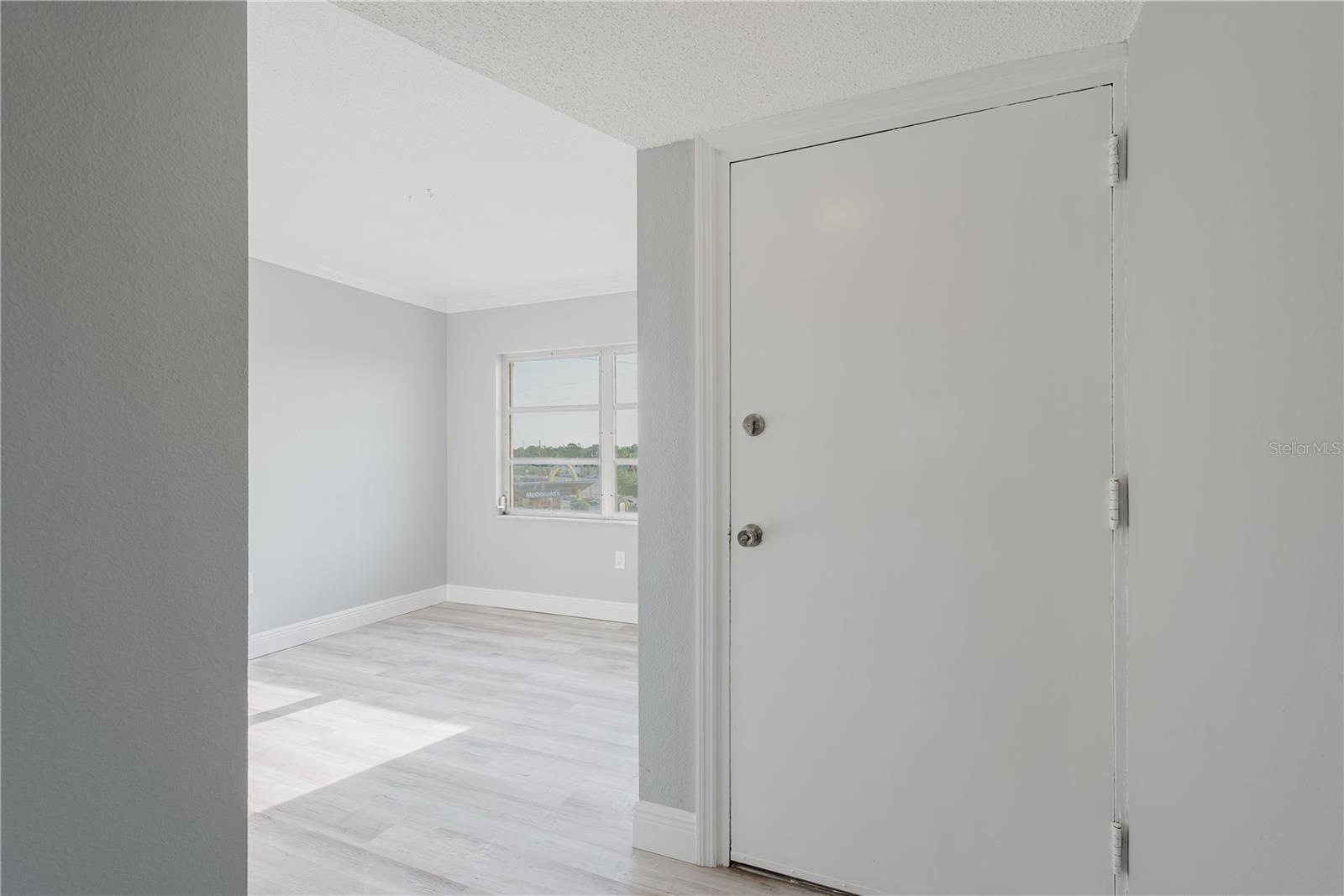 Image 5 of 30 For 8950 Park Boulevard 410