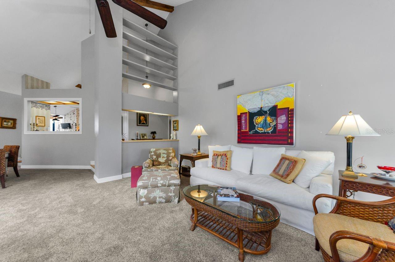 Image 7 of 39 For 10479 Longwood Drive