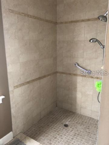 Image 21 of 21 For 11949 Riverhills Drive