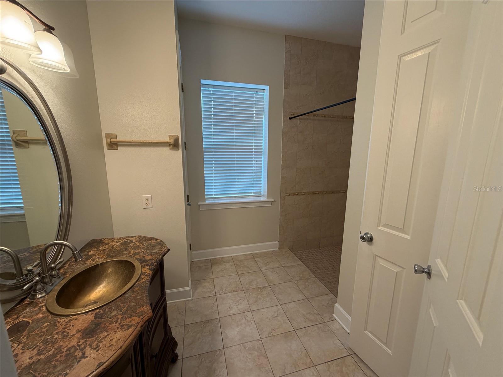 Image 24 of 66 For 11949 Riverhills Drive