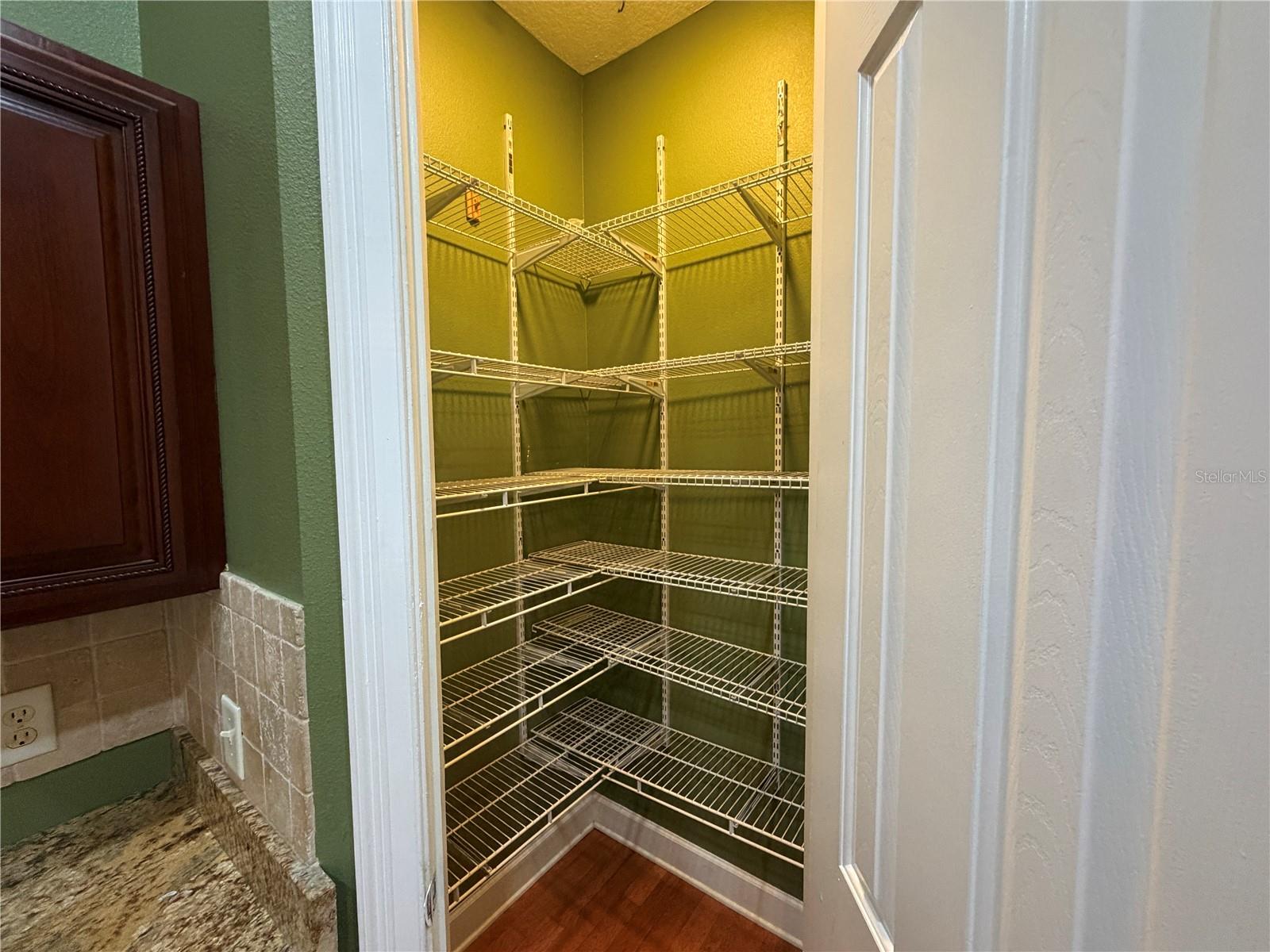 Image 31 of 66 For 11949 Riverhills Drive