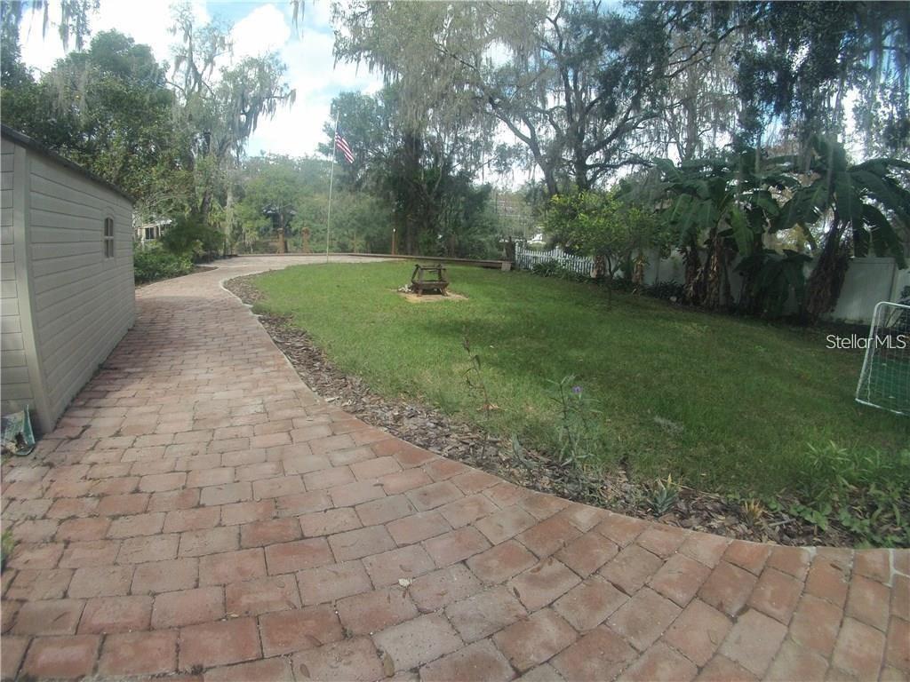 Image 4 of 21 For 11949 Riverhills Drive