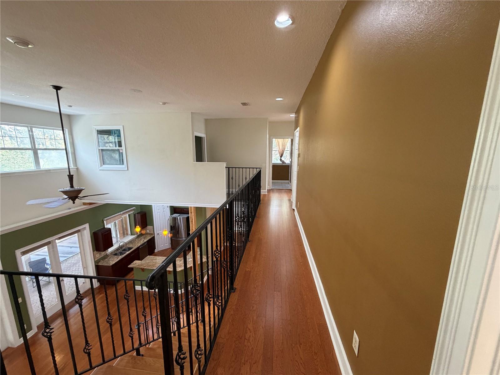 Image 42 of 66 For 11949 Riverhills Drive