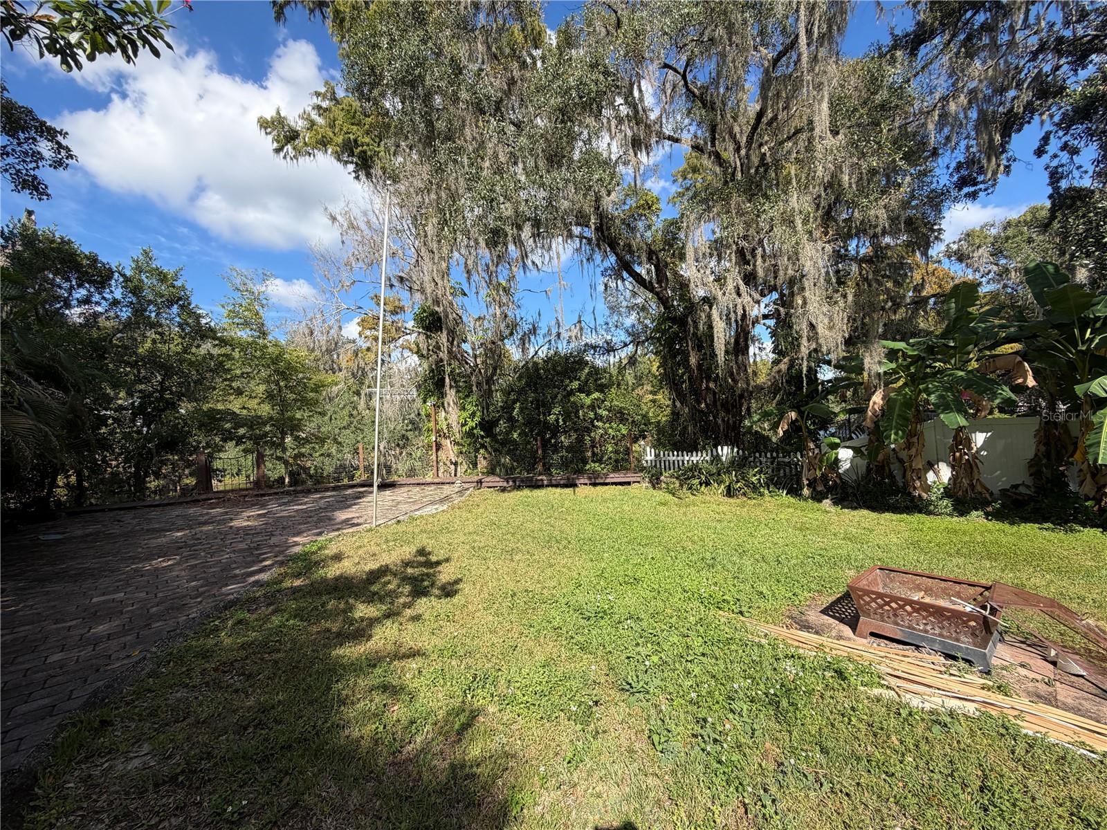 Image 62 of 66 For 11949 Riverhills Drive