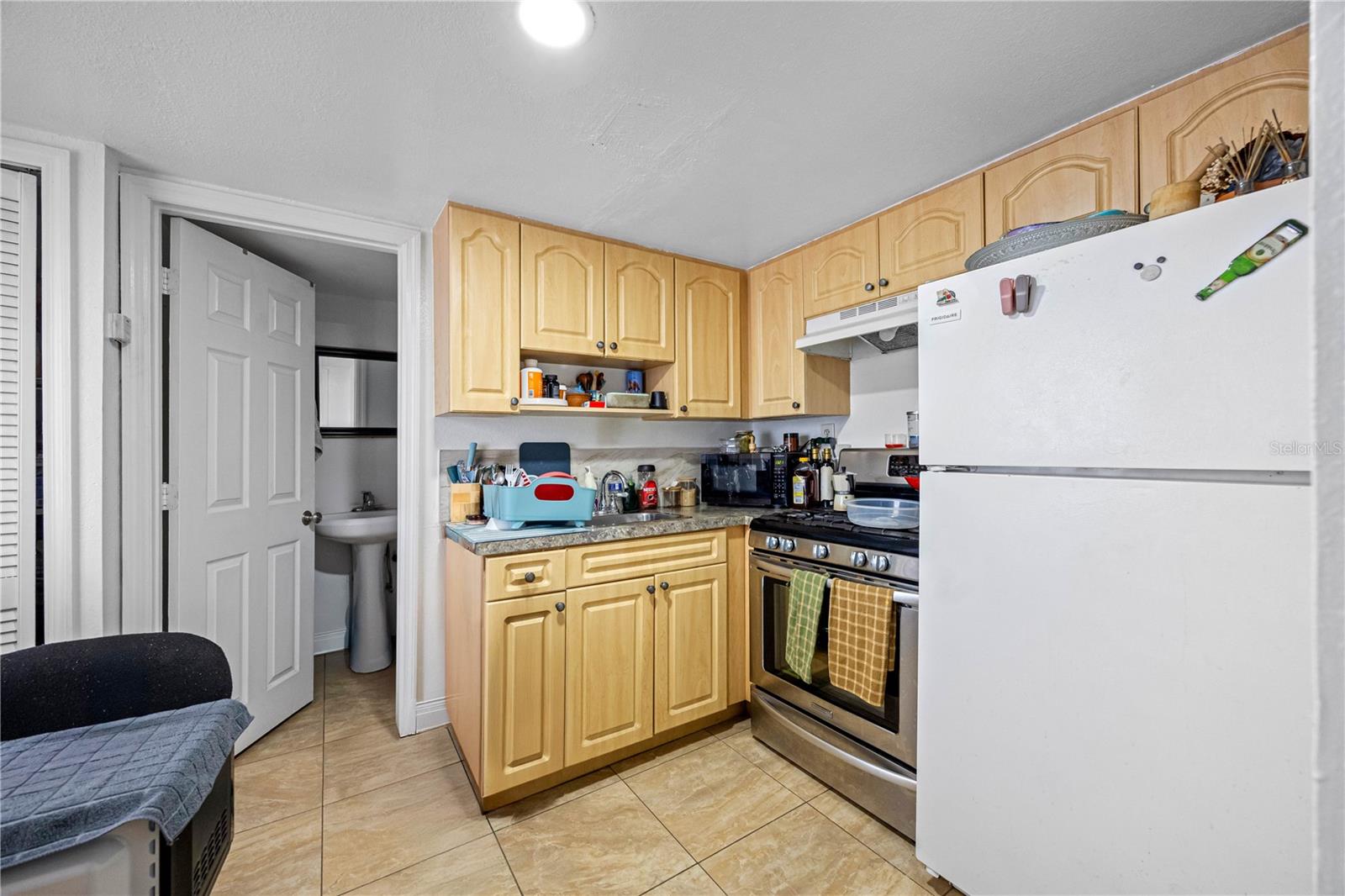Image 9 of 40 For 4127 Comanche Avenue