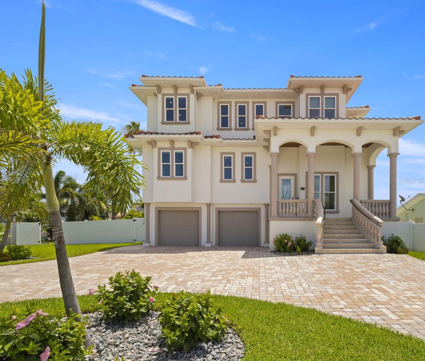 Details for 3141 Hibiscus Drive W, BELLEAIR BEACH, FL 33786