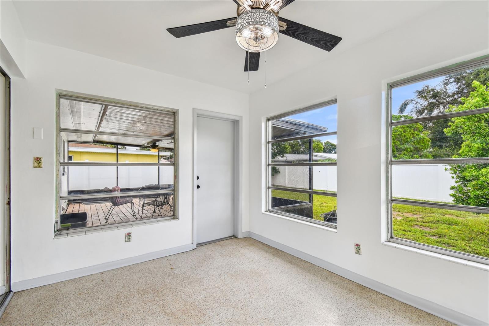 Image 41 of 64 For 1561 Bass Boulevard