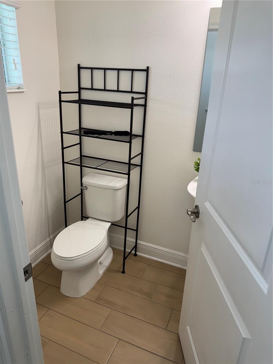 Image 10 of 57 For 2505 Saint Vincent Street