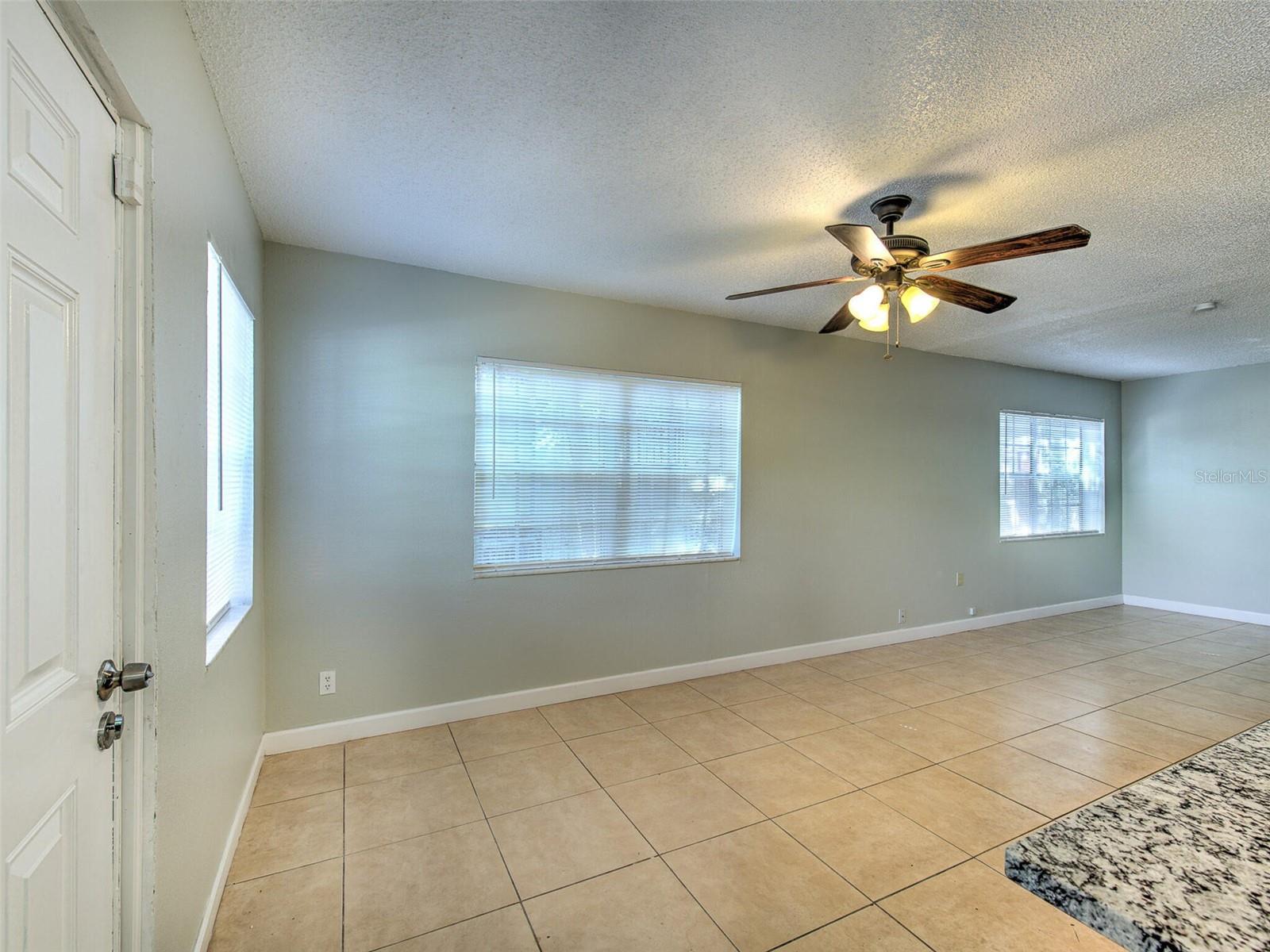 Image 10 of 40 For 3514 Sarah Street
