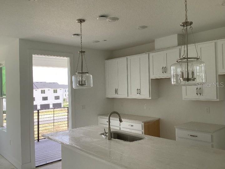 Image 14 of 36 For 15453 Hamlin Park Drive