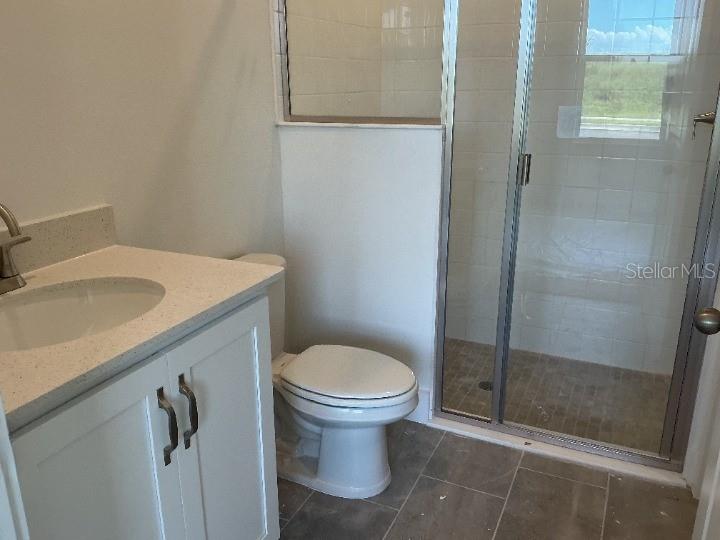 Image 4 of 36 For 15453 Hamlin Park Drive