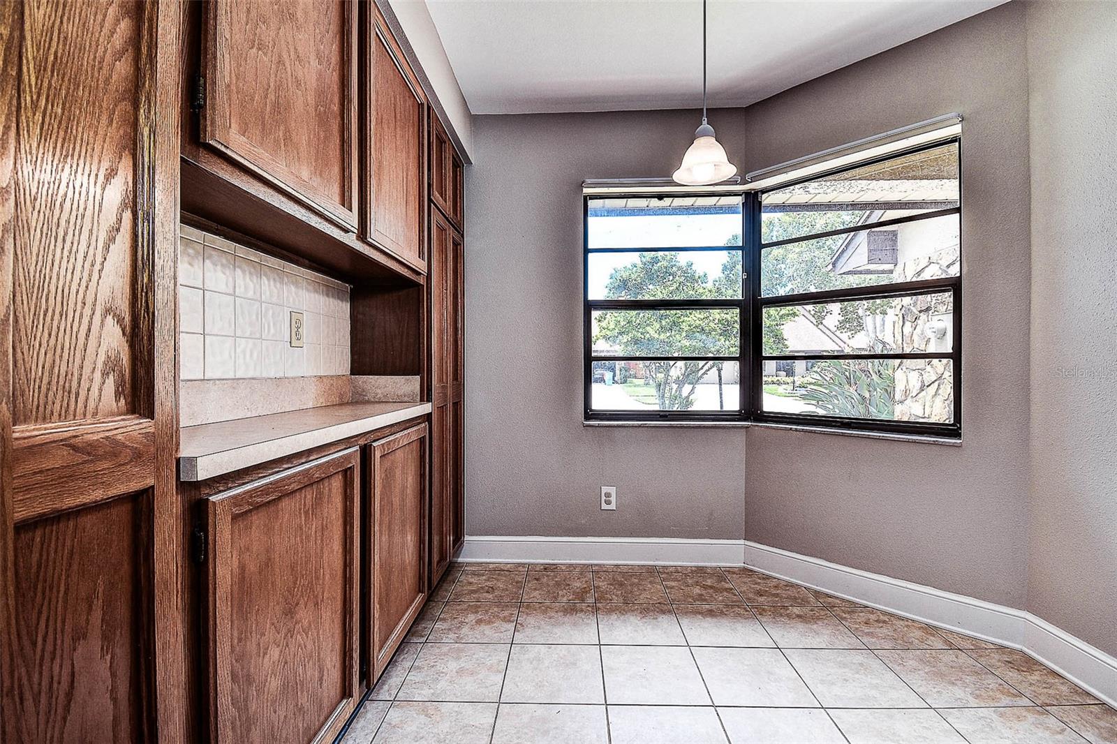 Image 17 of 38 For 9915 Lake Seminole Drive W