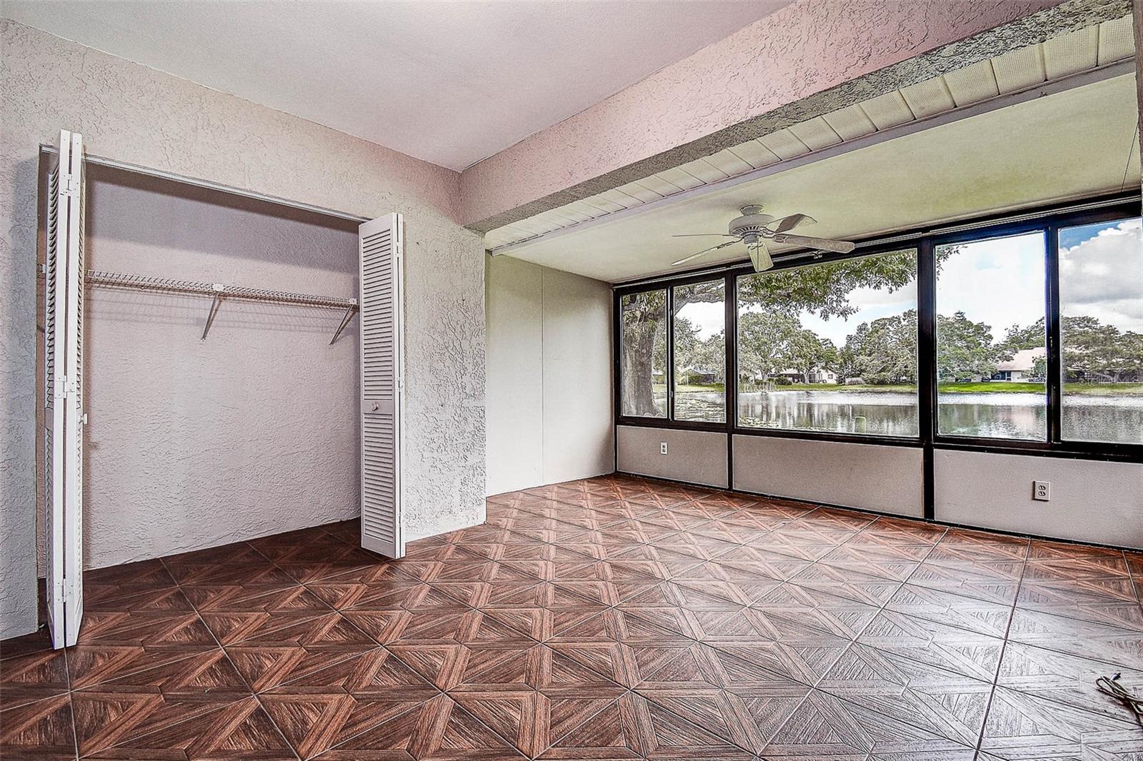 Image 23 of 38 For 9915 Lake Seminole Drive W