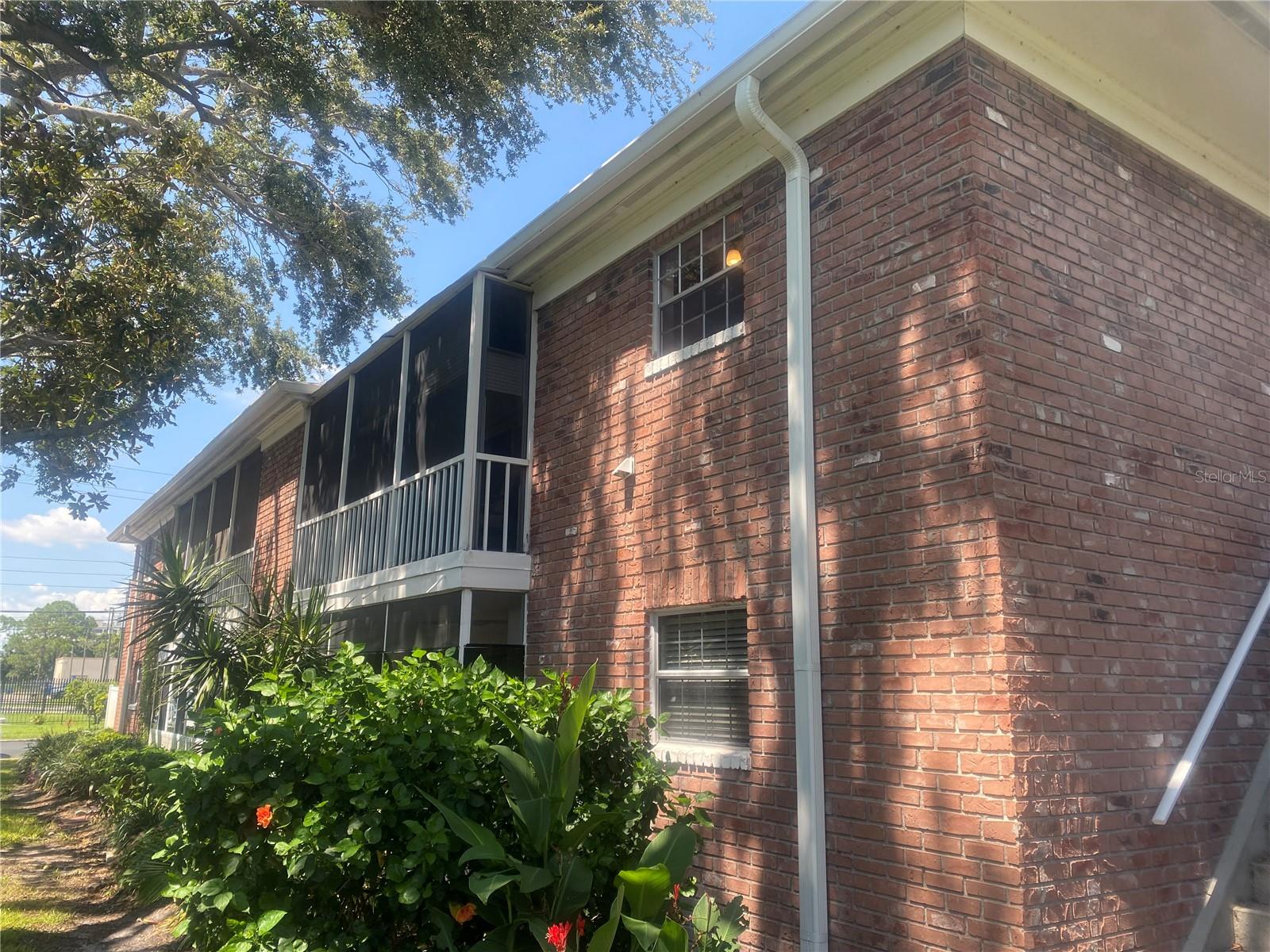 Image 9 of 39 For 3630 38th Avenue S 79