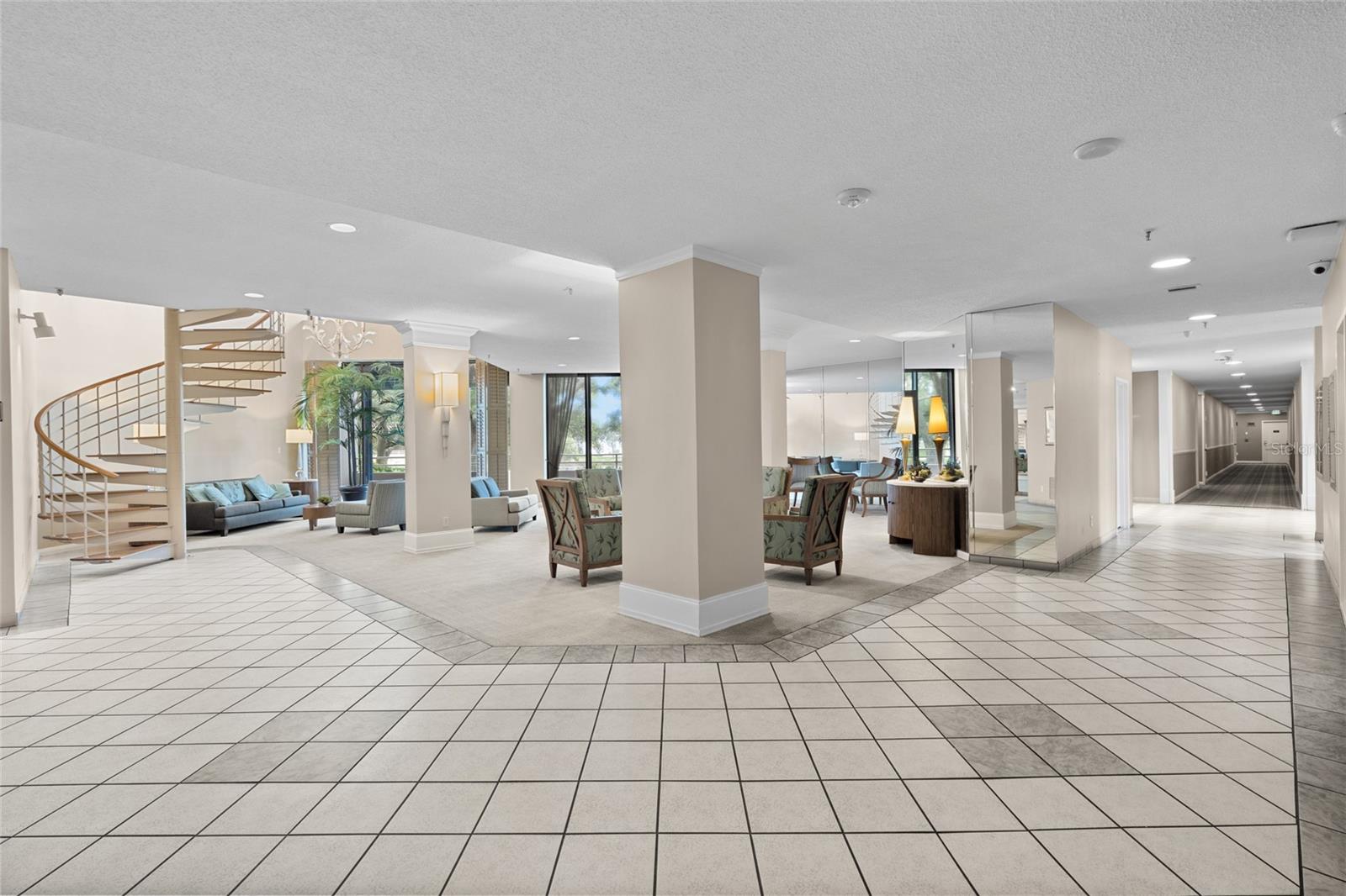 Image 27 of 36 For 5950 Pelican Bay Plaza S 605