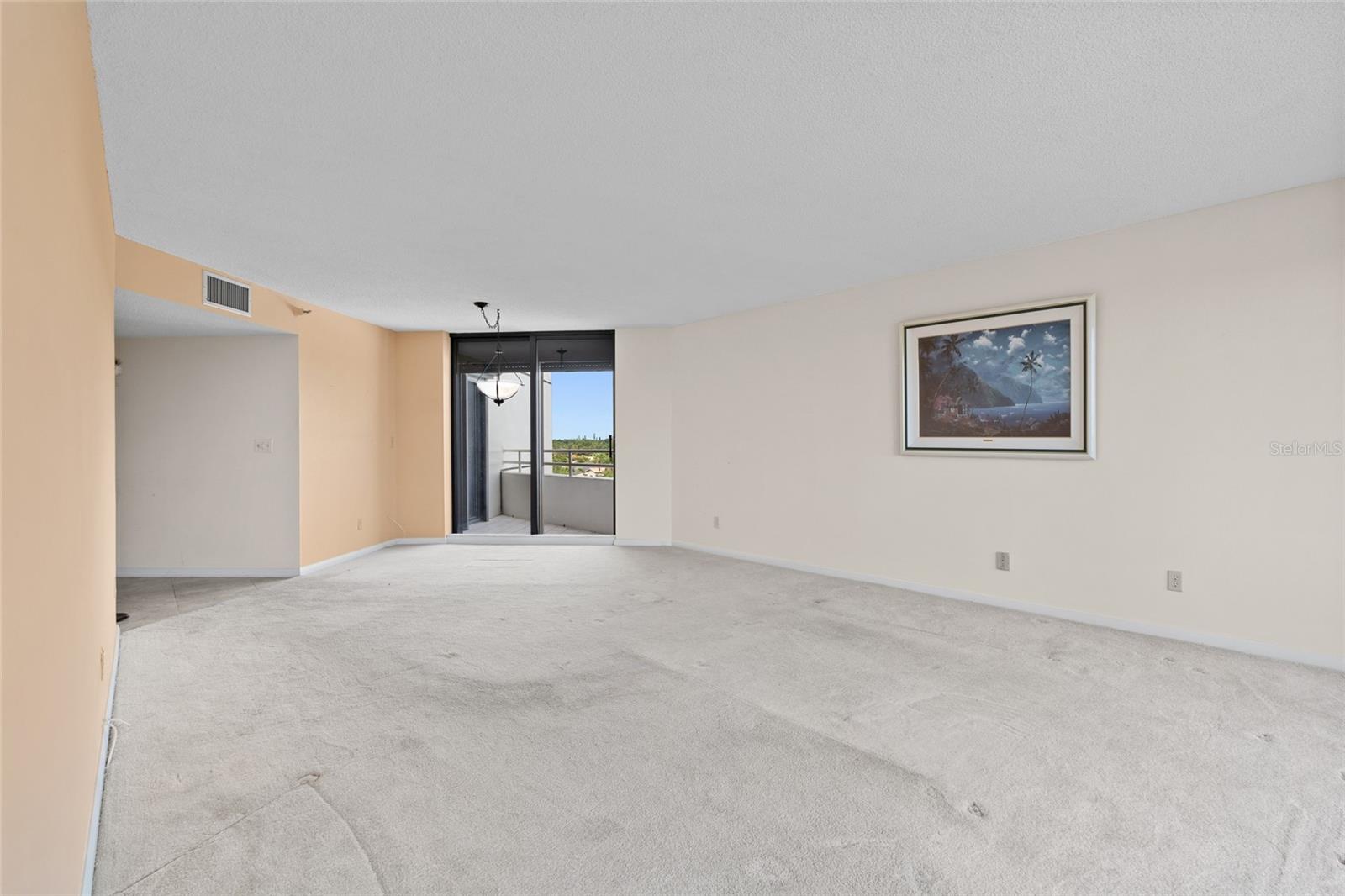 Image 4 of 36 For 5950 Pelican Bay Plaza S 605
