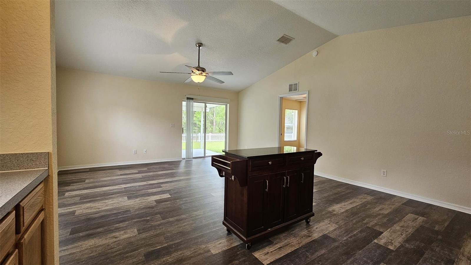 Image 12 of 28 For 6290 Oak Park Boulevard