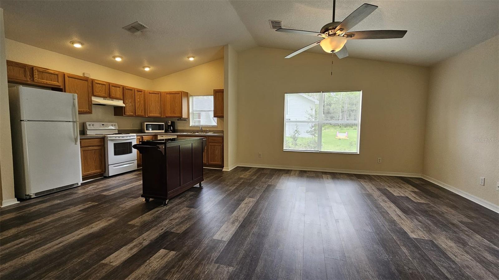Image 5 of 28 For 6290 Oak Park Boulevard