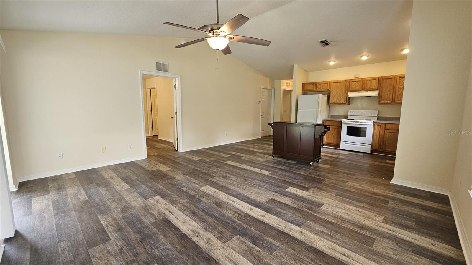 Image 6 of 28 For 6290 Oak Park Boulevard