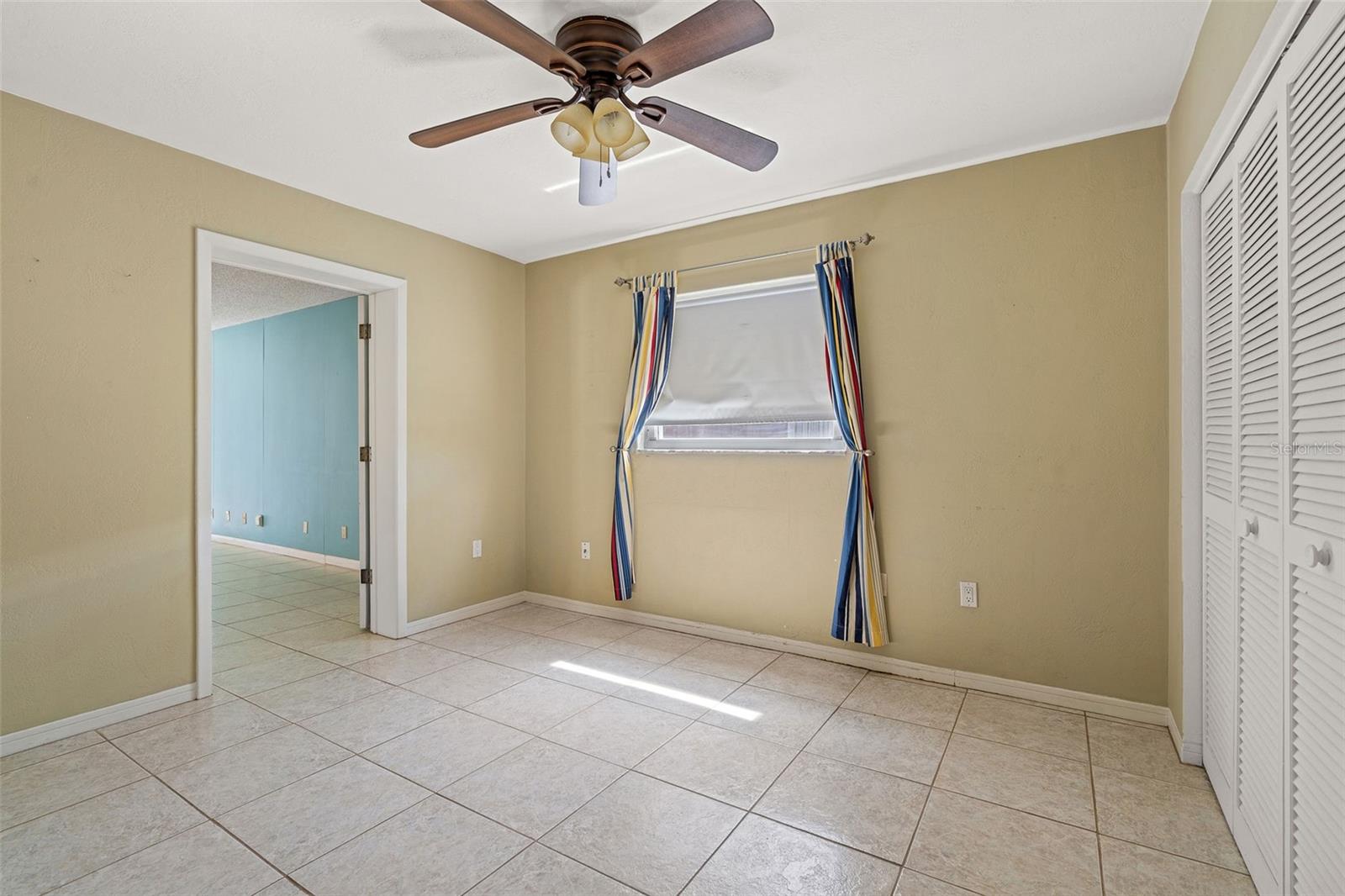 Image 21 of 30 For 2587 60th Avenue S