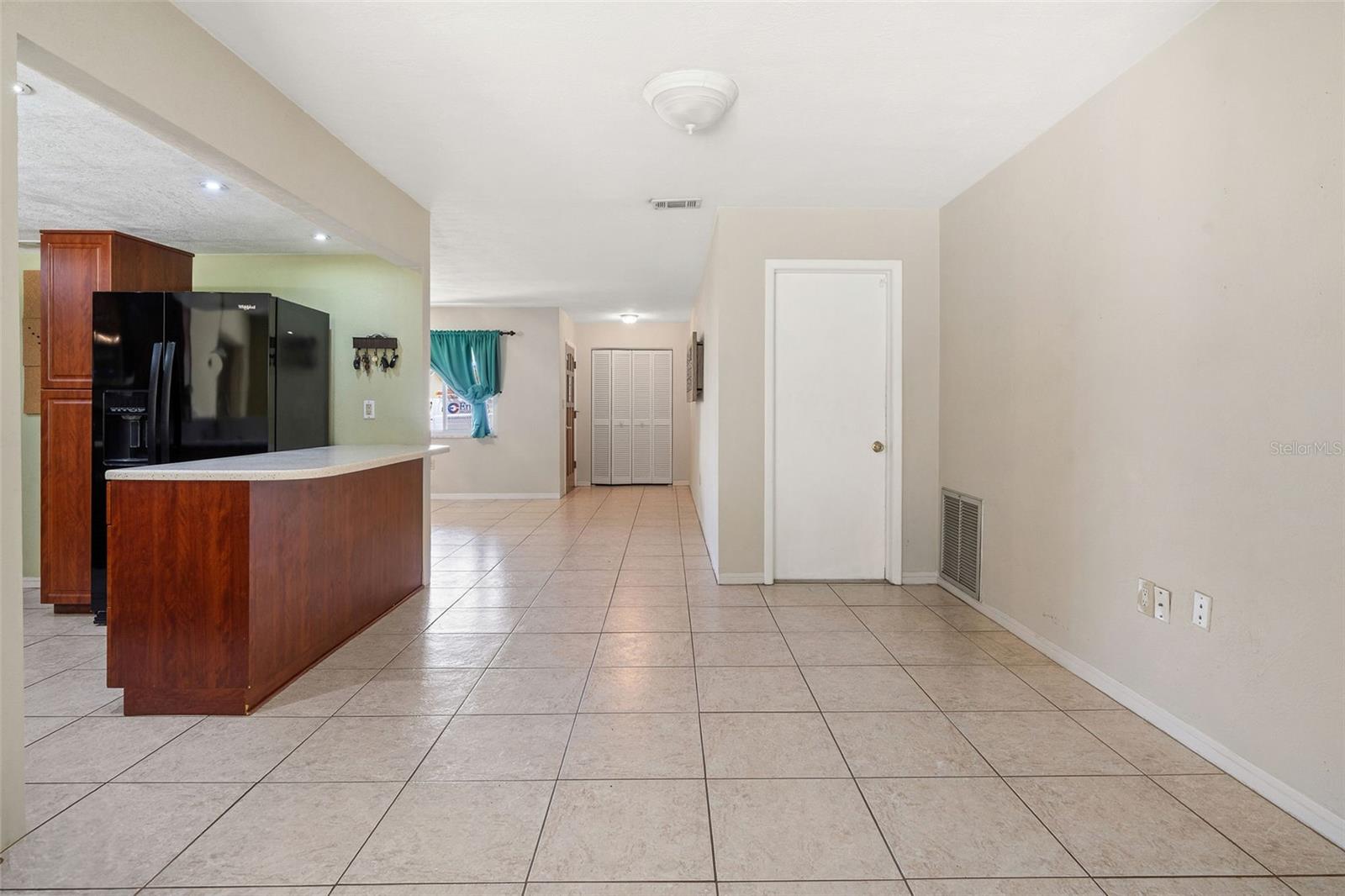 Image 8 of 30 For 2587 60th Avenue S