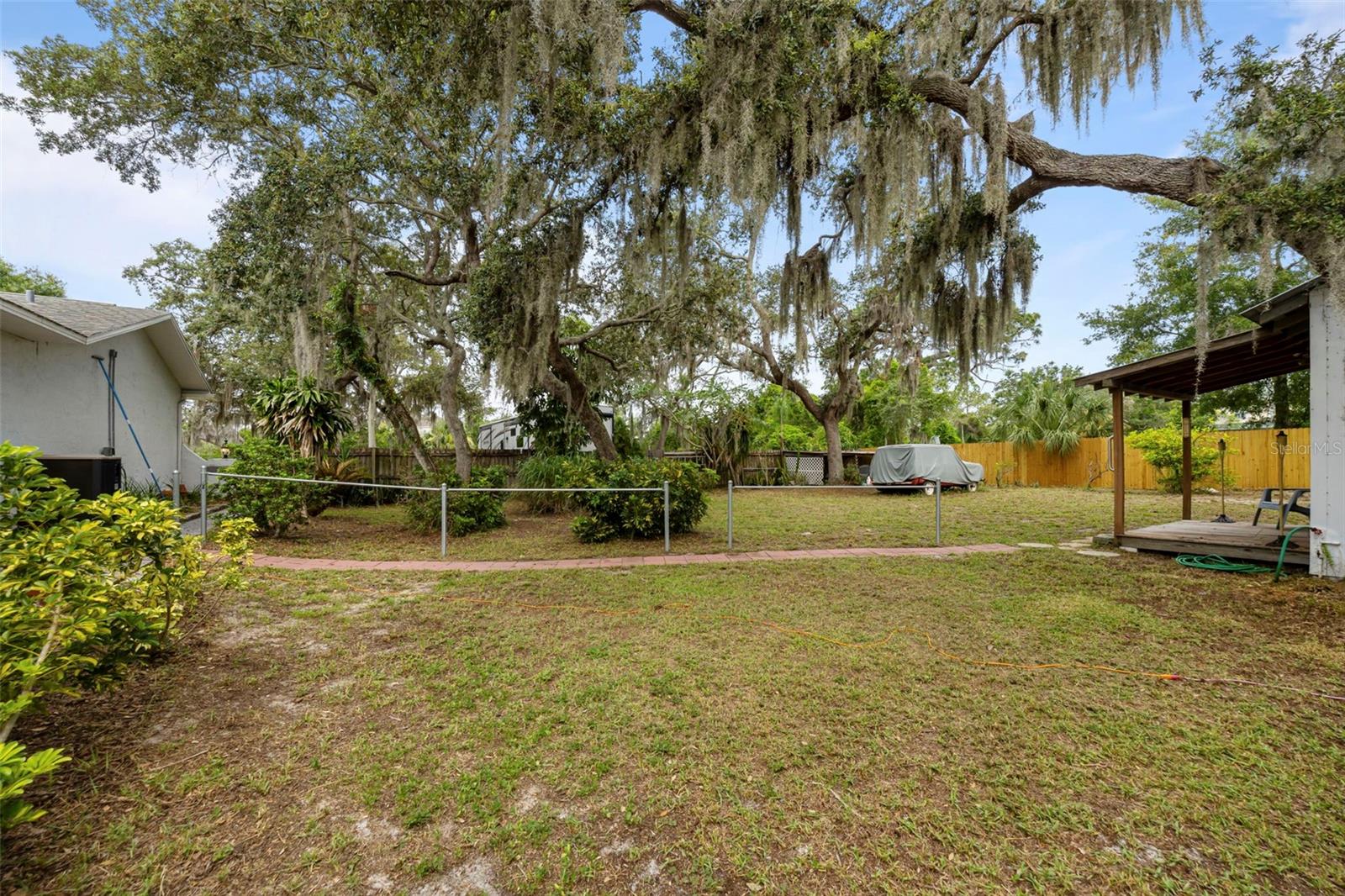 Image 36 of 59 For 818 Eunice Drive
