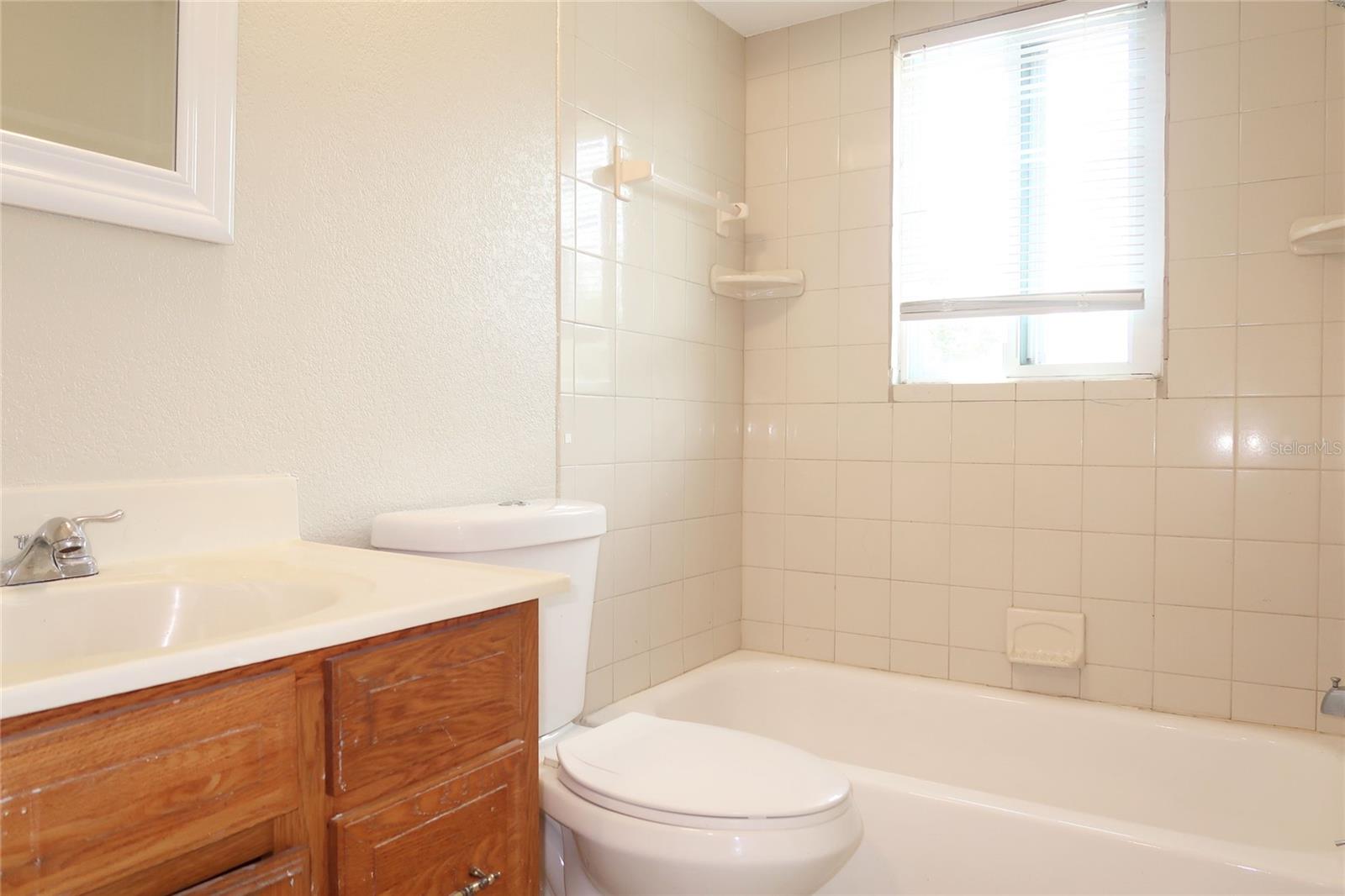 Image 14 of 20 For 1700 Azalea Court D