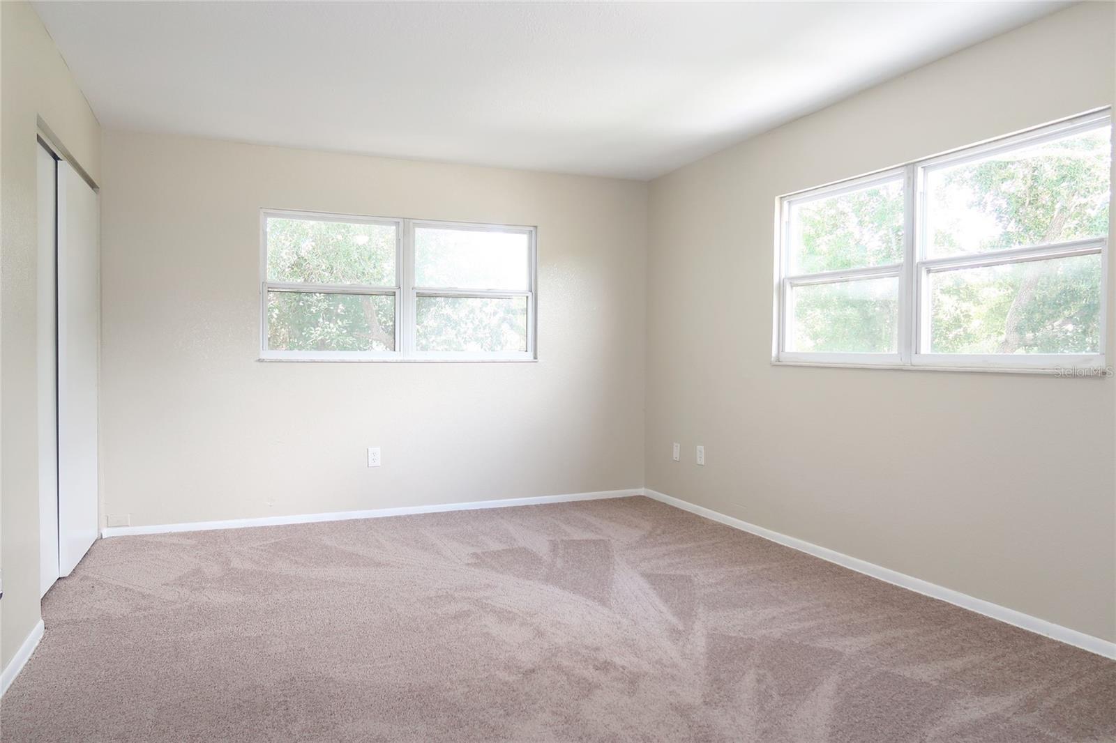 Image 19 of 20 For 1700 Azalea Court D