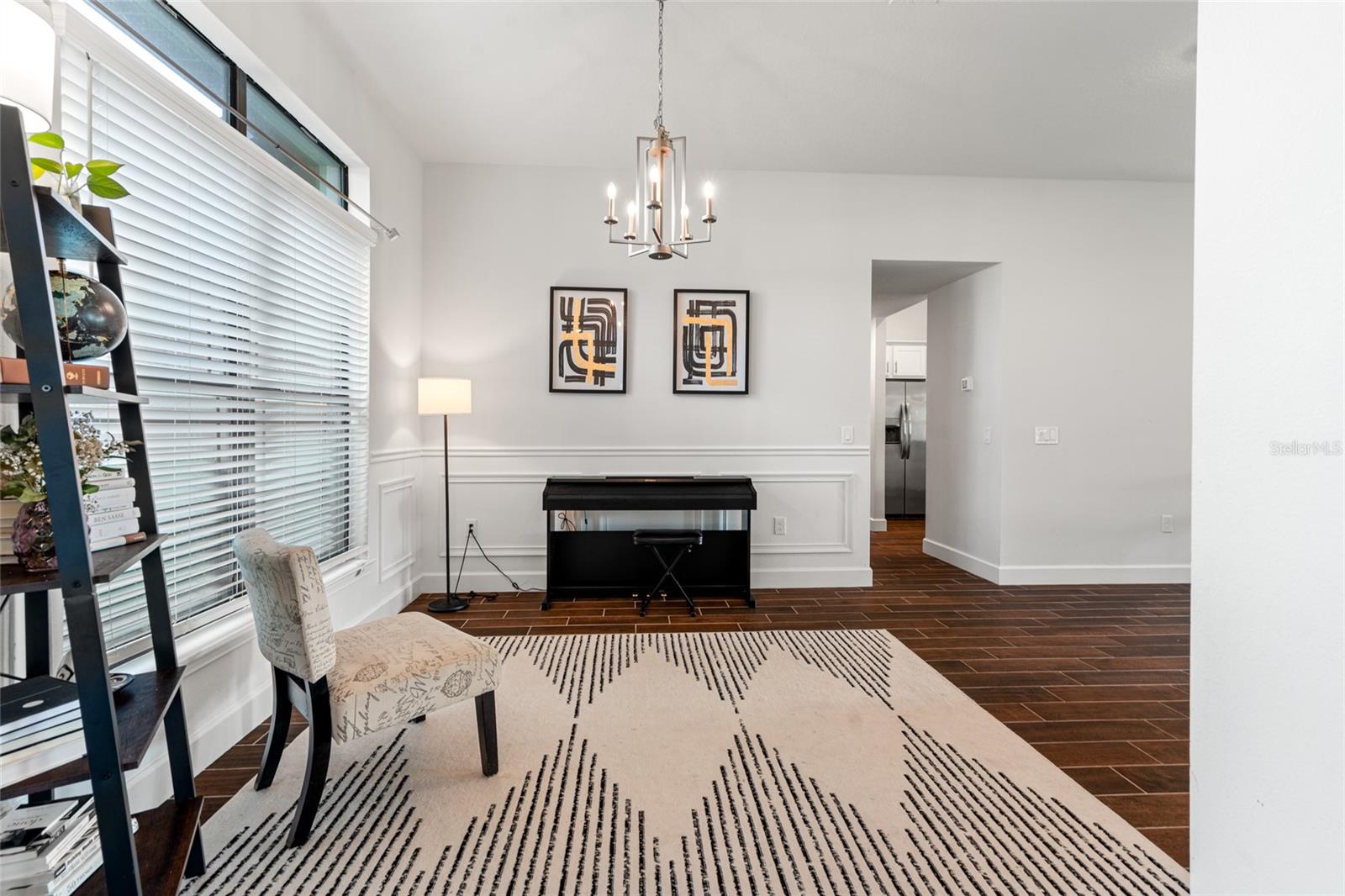 Image 8 of 38 For 13000 Summerfield Way