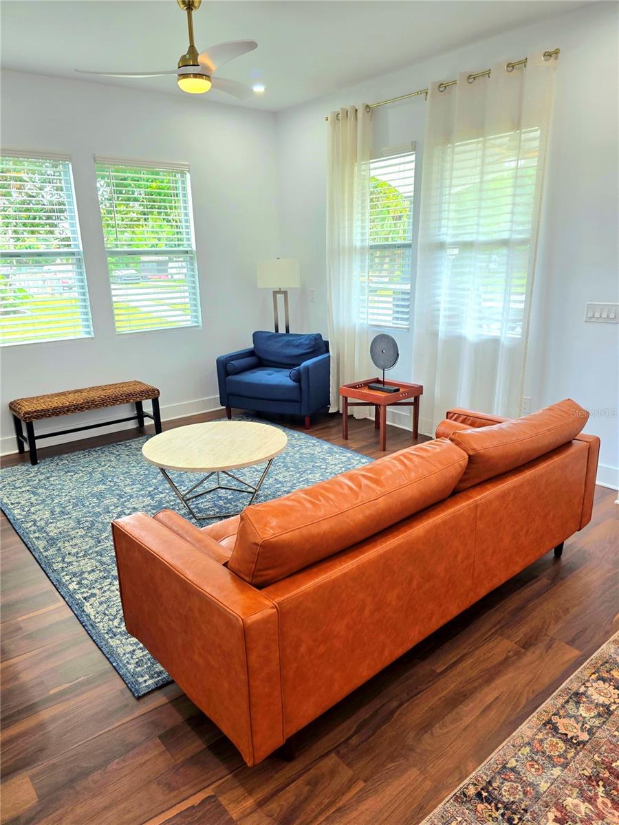 Image 4 of 56 For 2318 9th Avenue