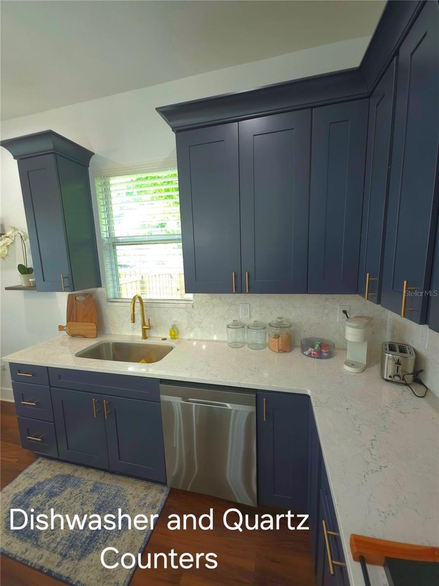 Image 7 of 56 For 2318 9th Avenue