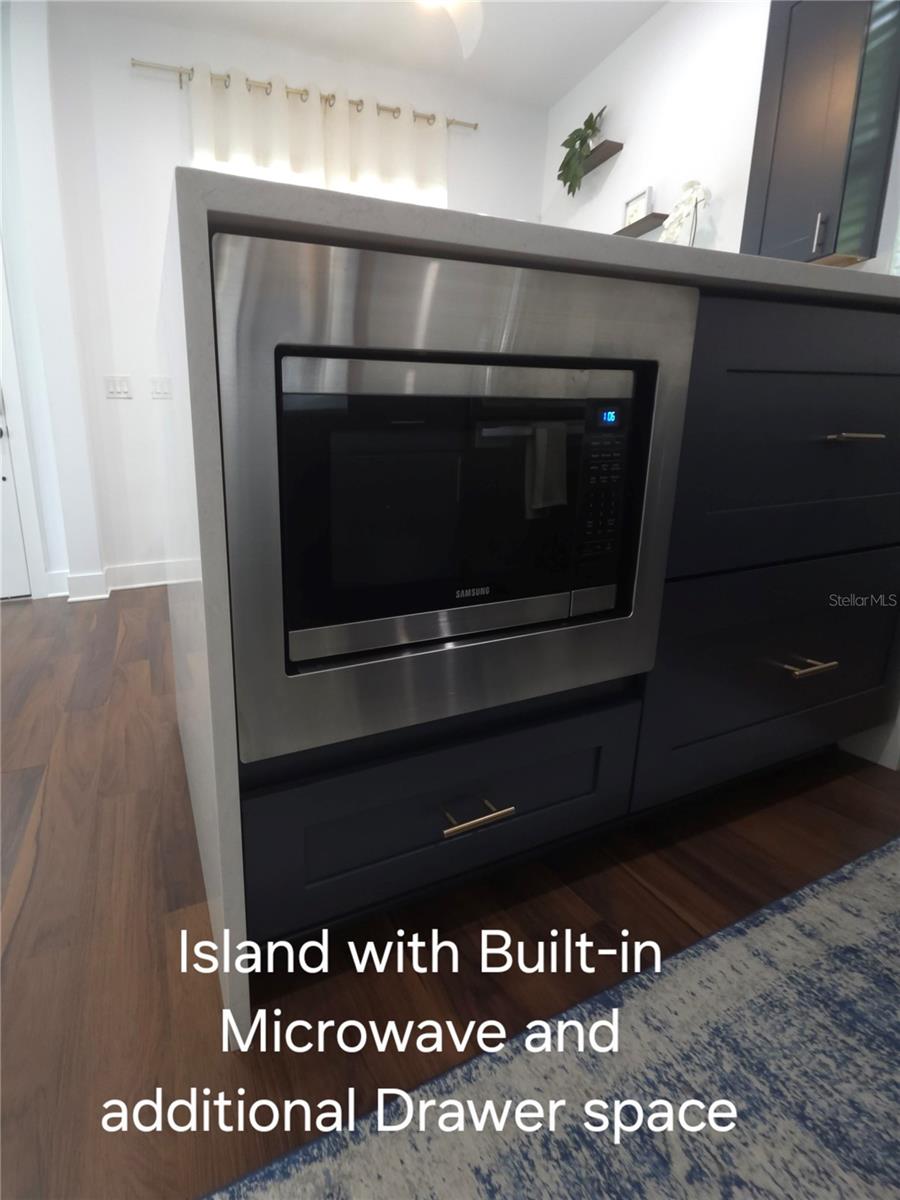 Image 8 of 56 For 2318 9th Avenue