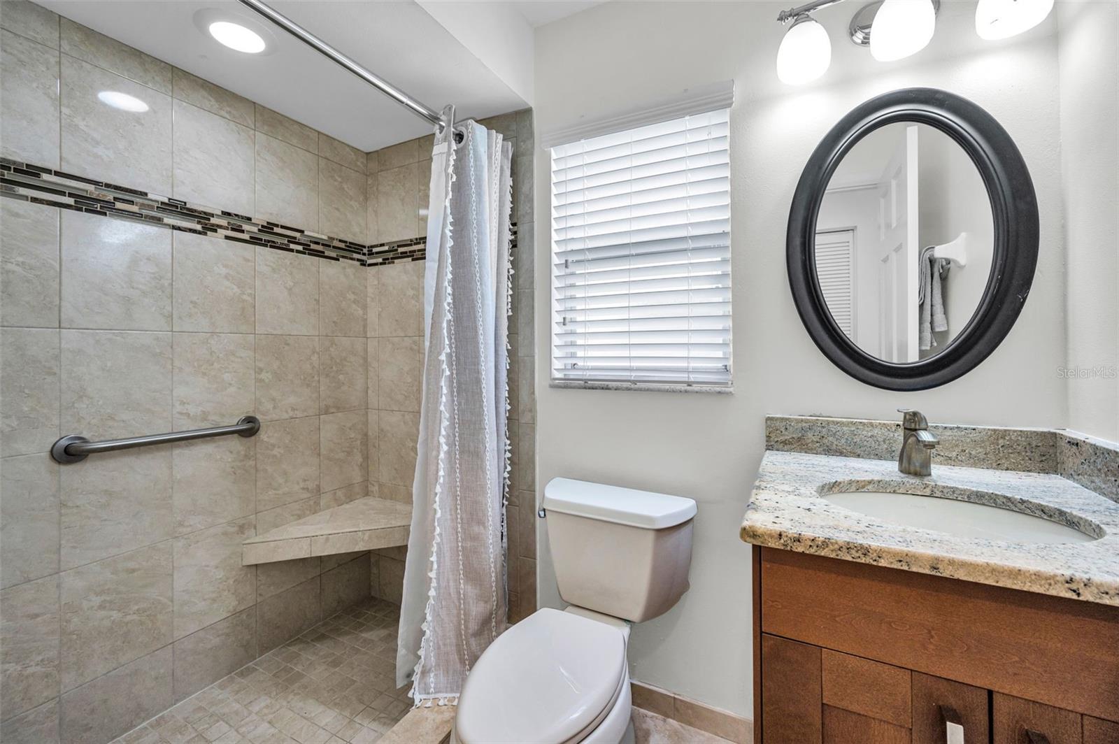 Listing photo id 30 for 1334 Glengarry Drive