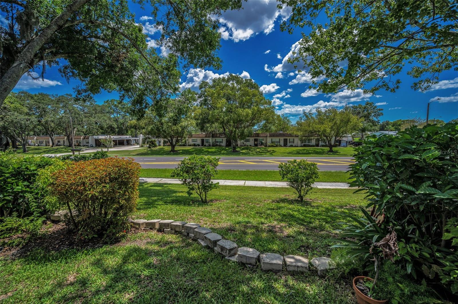 Listing photo id 50 for 1334 Glengarry Drive